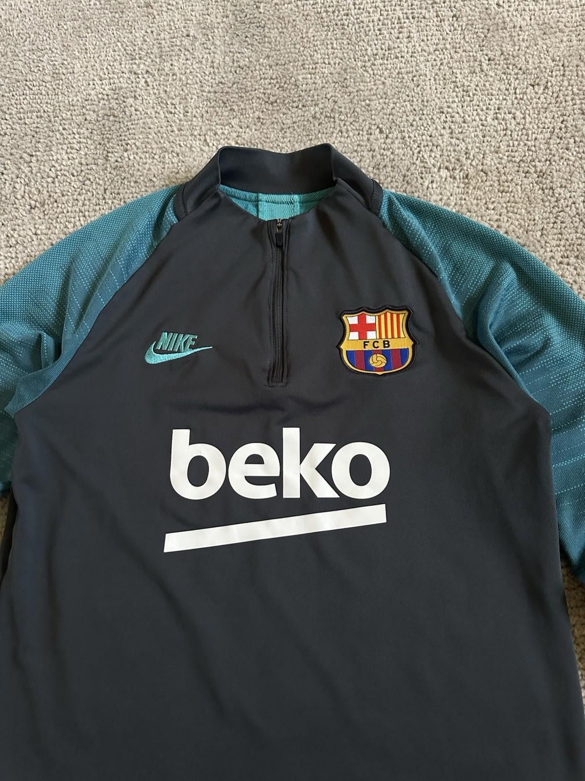 Nike 2019-20 Barcelona Nike 1/4 Zip Football Soccer Training Top Size US S / EU 44-46 / 1 - 4 Thumbnail