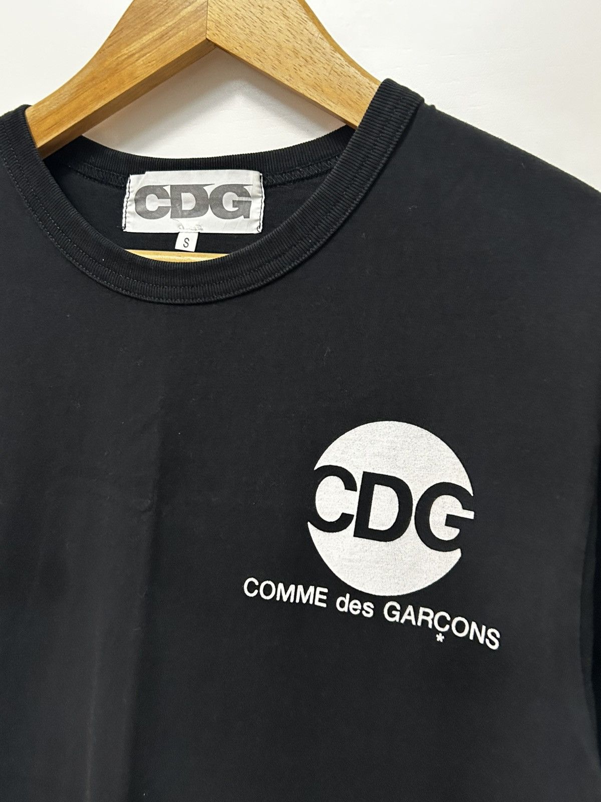 CDG by Comme des Garcons × Comme des Garcons AD2018 Comme des Garçons tee. Made in Japan Size US M / EU 48-50 / 2 - 2 Thumbnail