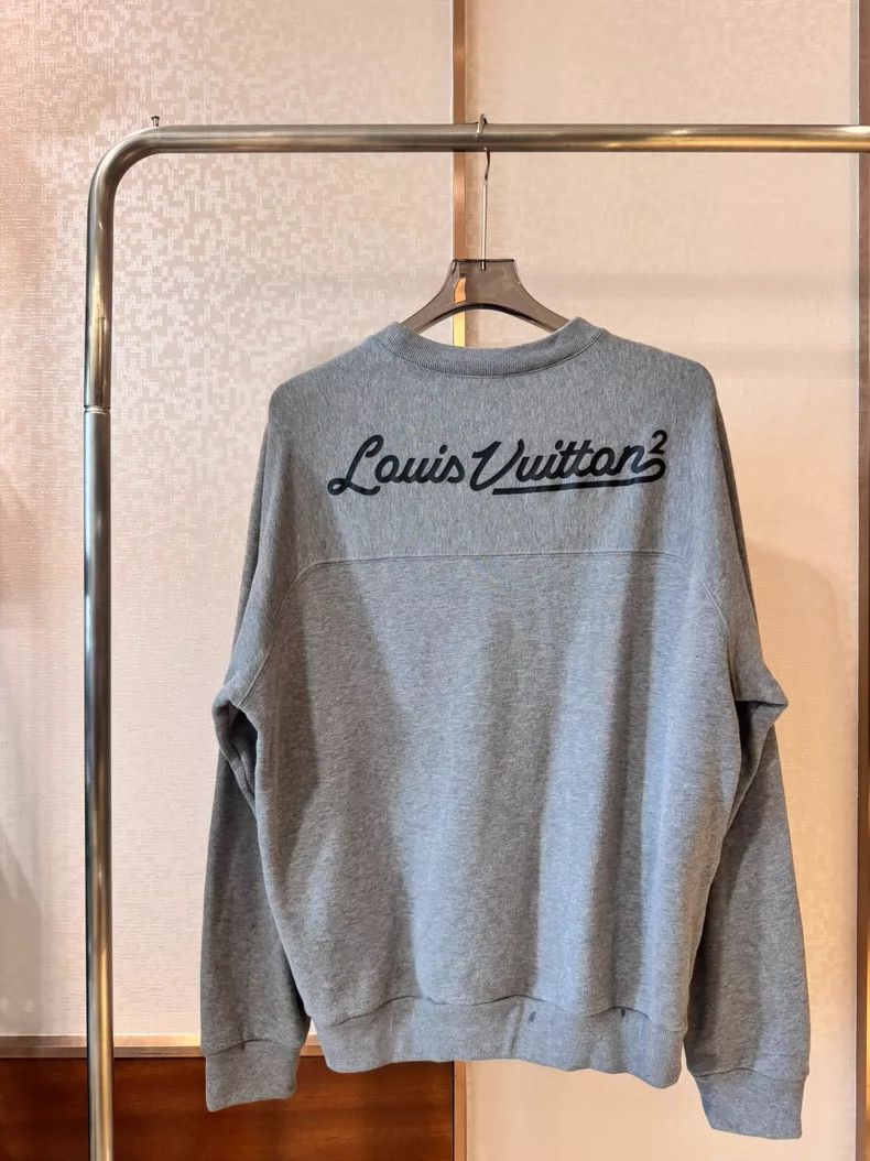 Louis Vuitton Second-generation co-branded sweatshirt