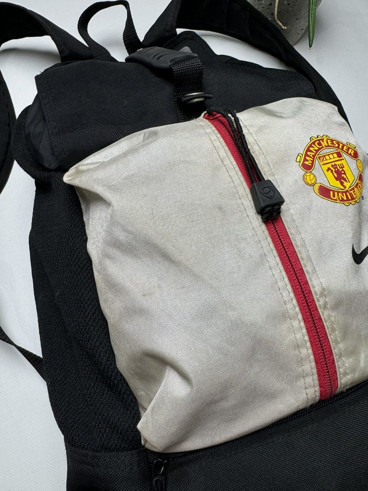 Nike × Vintage Vintage rare Nike Manchester United bag pack y2k Size ONE SIZE - 4 Thumbnail