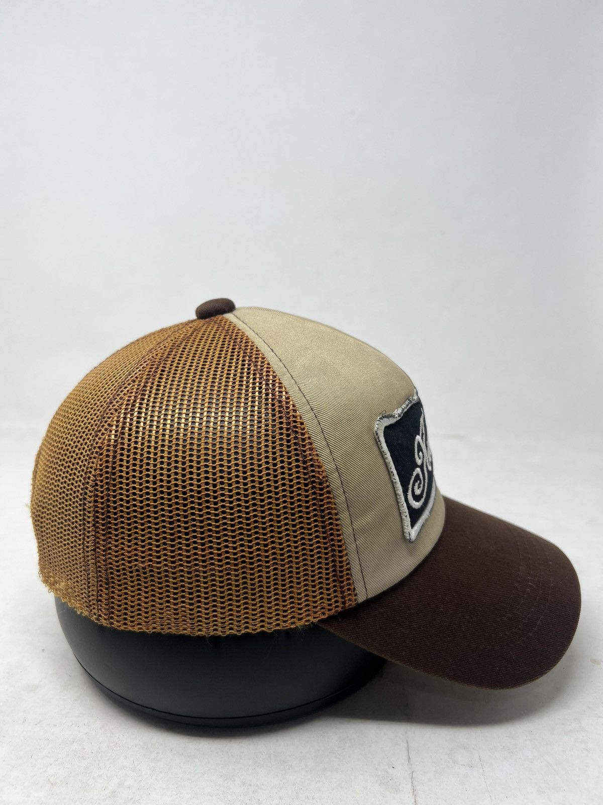 Japanese Brand New York City Embroidered Trucker Hat Size ONE SIZE - 4 Thumbnail