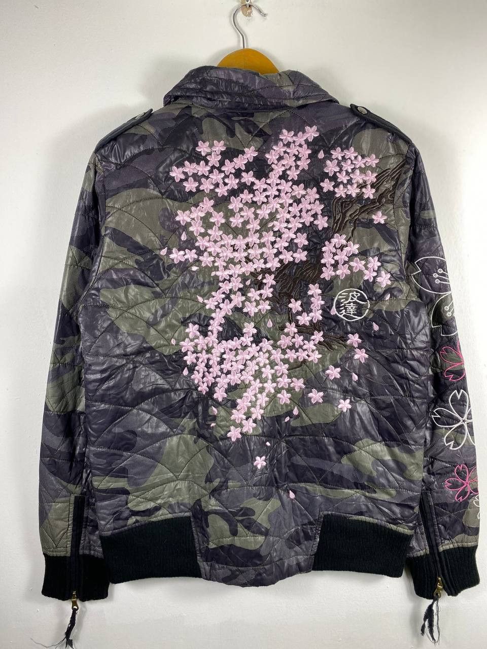 Japanese Brand japanese brands sukajan jacket sakura embroided nice design Size US XL / EU 56 / 4 - 10 Thumbnail
