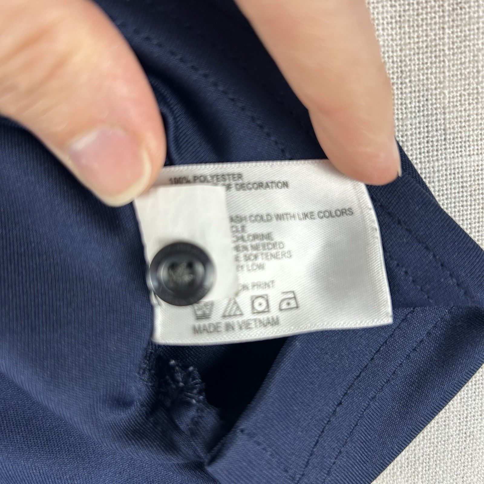 Greg Norman Greg Norman Play Dry 1/4 Button Down Polo Golf Large Blue Size US L / EU 52-54 / 3 - 9 Thumbnail
