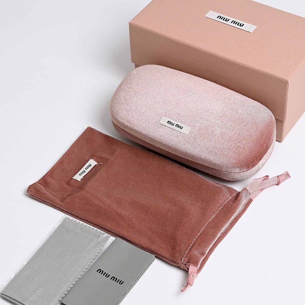 MIU MIU 0MU 04ZS 19P2Z1 SUNGLASSES