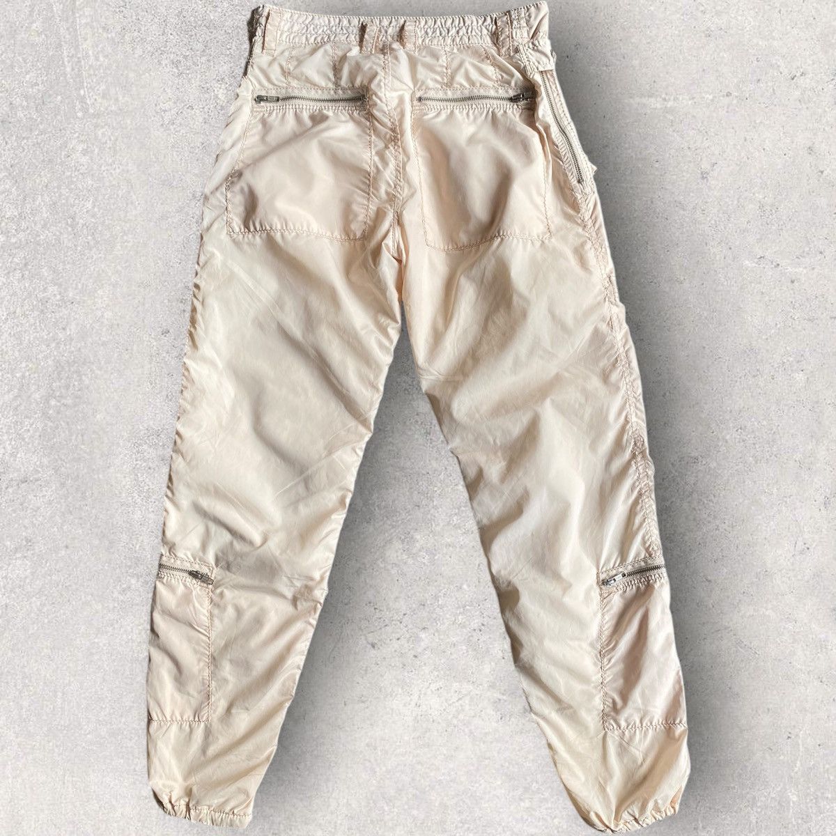 Issey Miyake Issey Miyake Pale Pink Nylon Parachute Pants Size US 32 / EU 48 - 5 Thumbnail