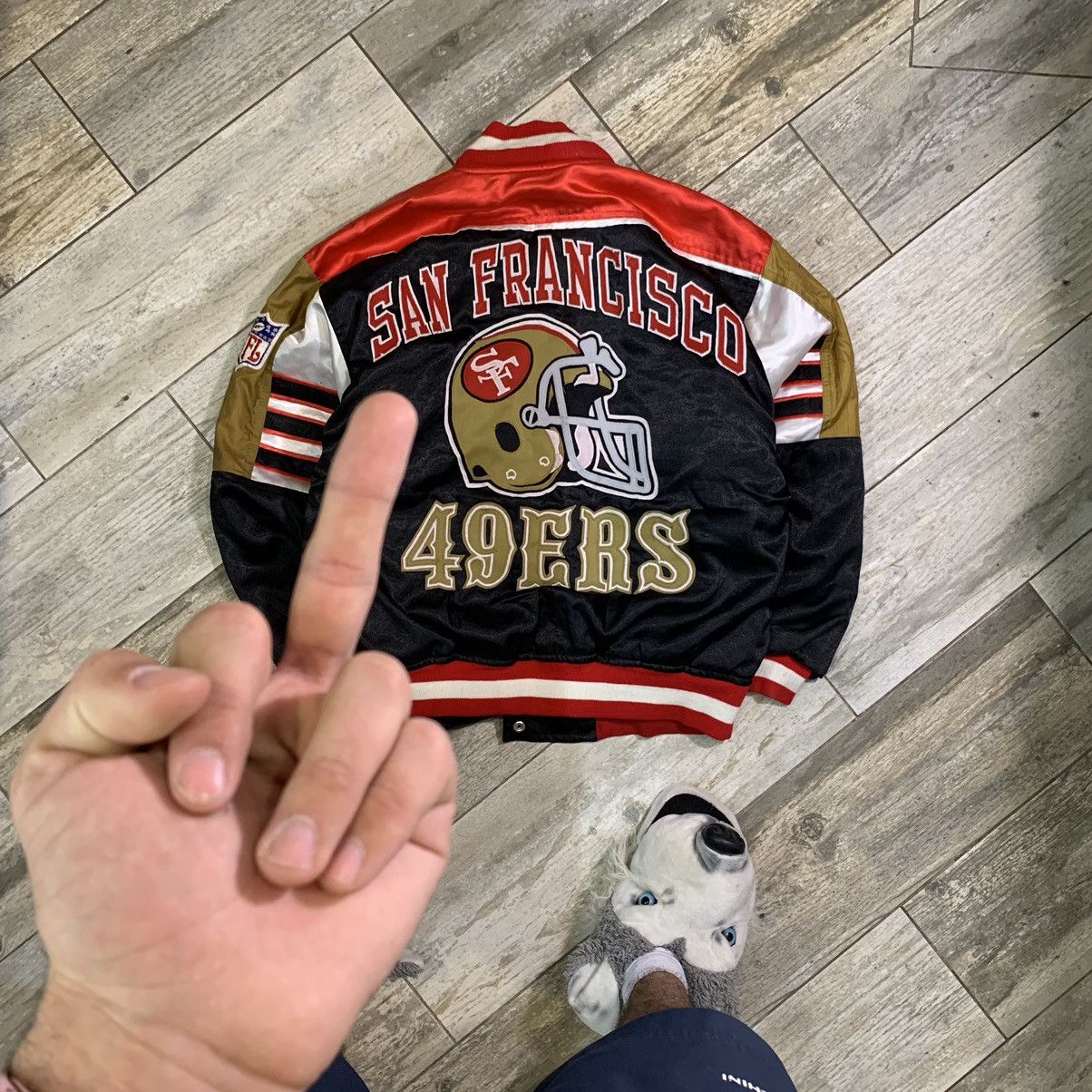✅OFFERS. SAN FRANCISCO JACKET WITH FOOTBALL HELMET