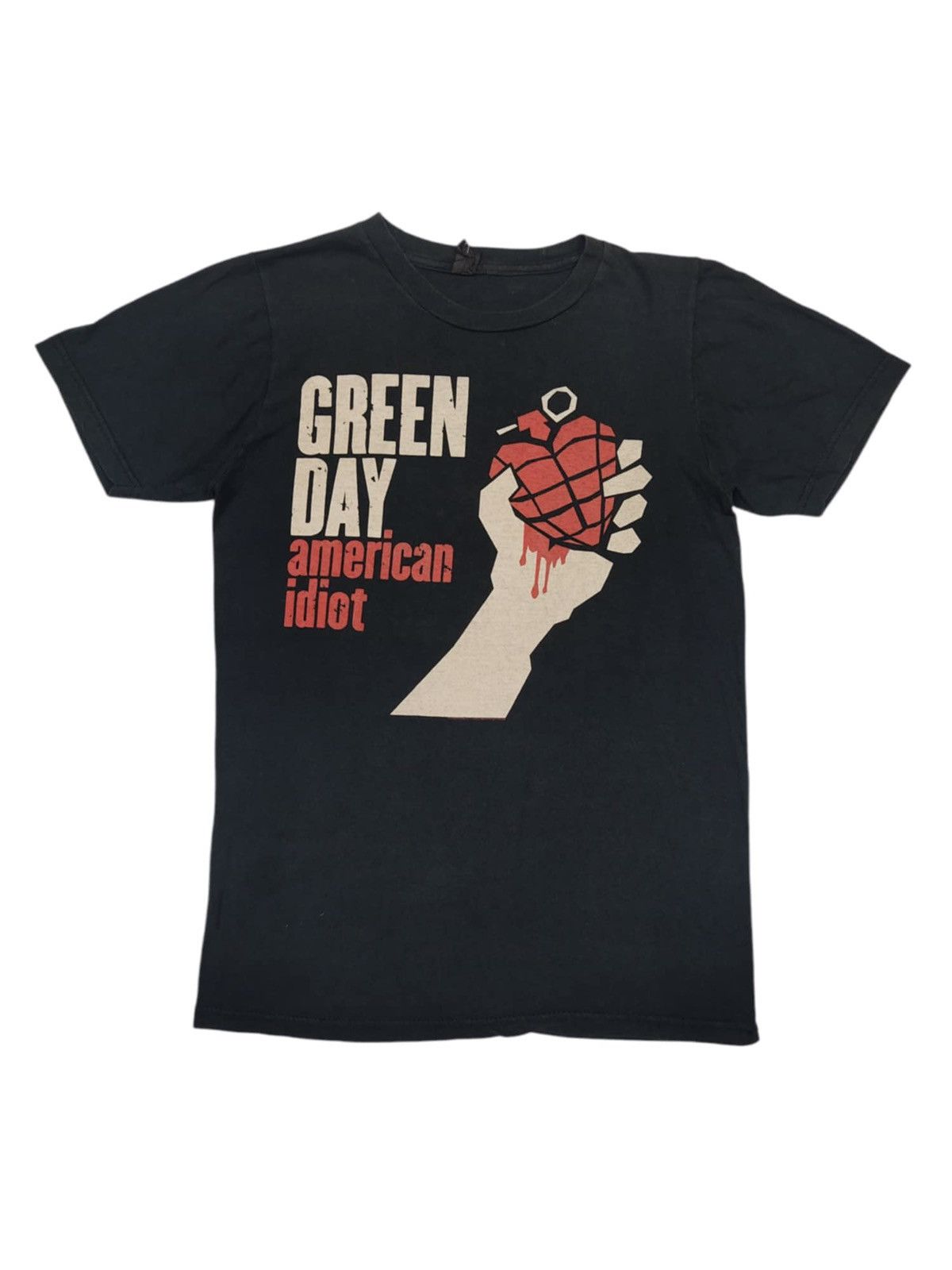 Band Tees Y2K GREEN DAY American Idiot Rock Band T-Shirt Size US XS / EU 42 / 0 - 1 Thumbnail