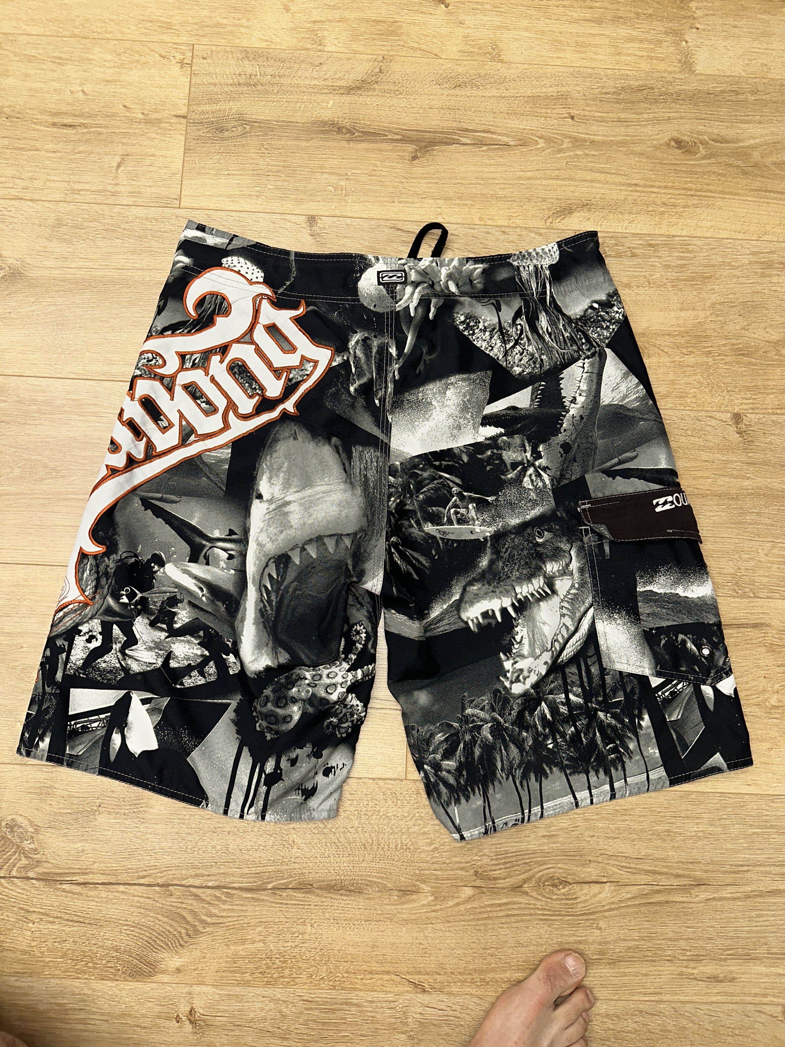 Billabong Billabong Graphic Surf Boardshorts Y2K Skull Print Size 36 Size US 36 / EU 52 - 4 Thumbnail