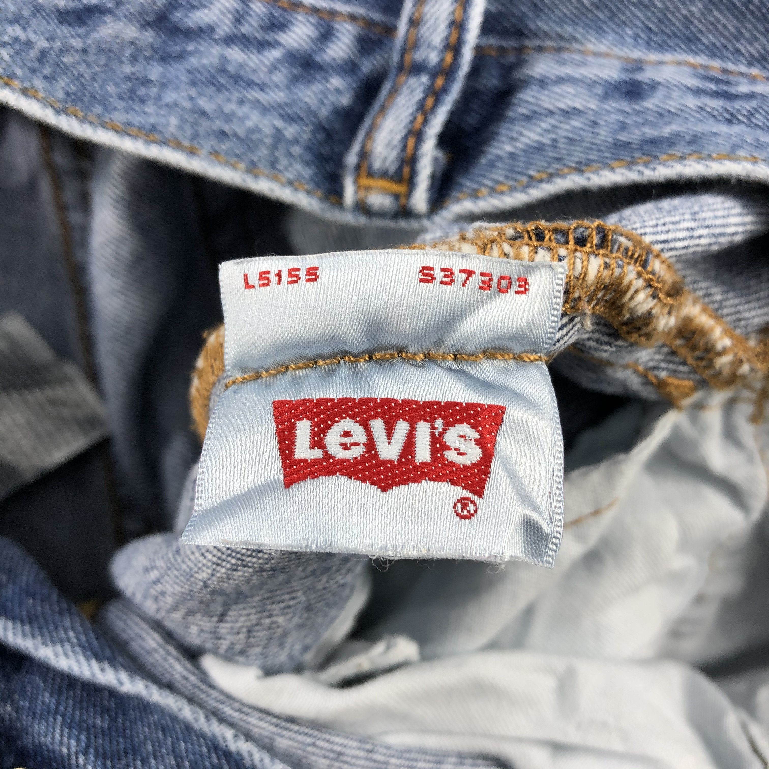 Levi's × Vintage Vintage Blue Wash Levis 501 Jeans-JM1733 Size US 37 - 13 Thumbnail