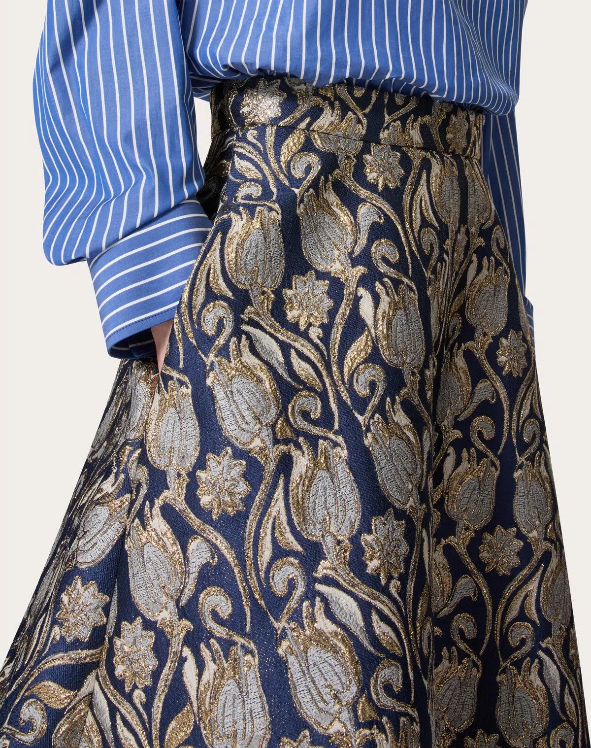Valentino o1s1wg110426 Metamorphos Tulips Brocade Midi Skirt Size 25" / US 0 / IT 36 - 5 Thumbnail