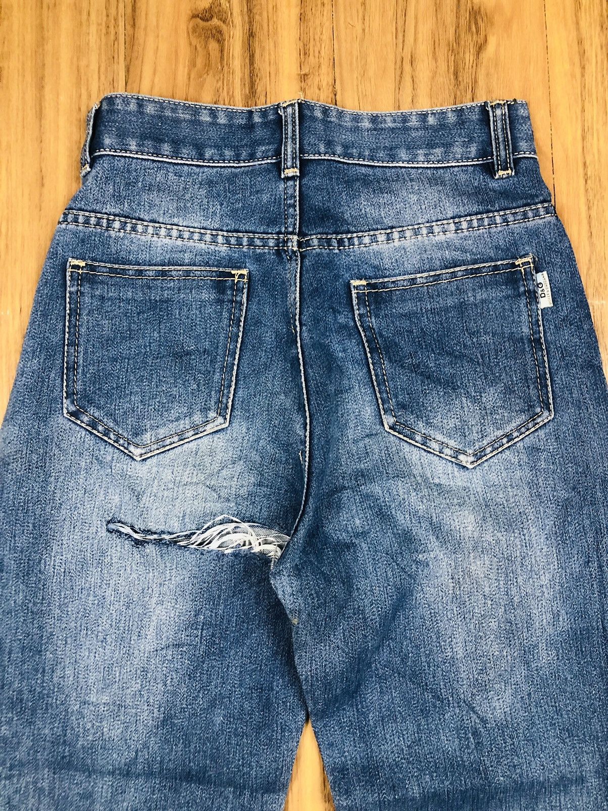 Dolce & Gabbana Dolce & Gabbana Distress Jeans (35) Size 28" / US 6 / IT 42 - 11 Thumbnail