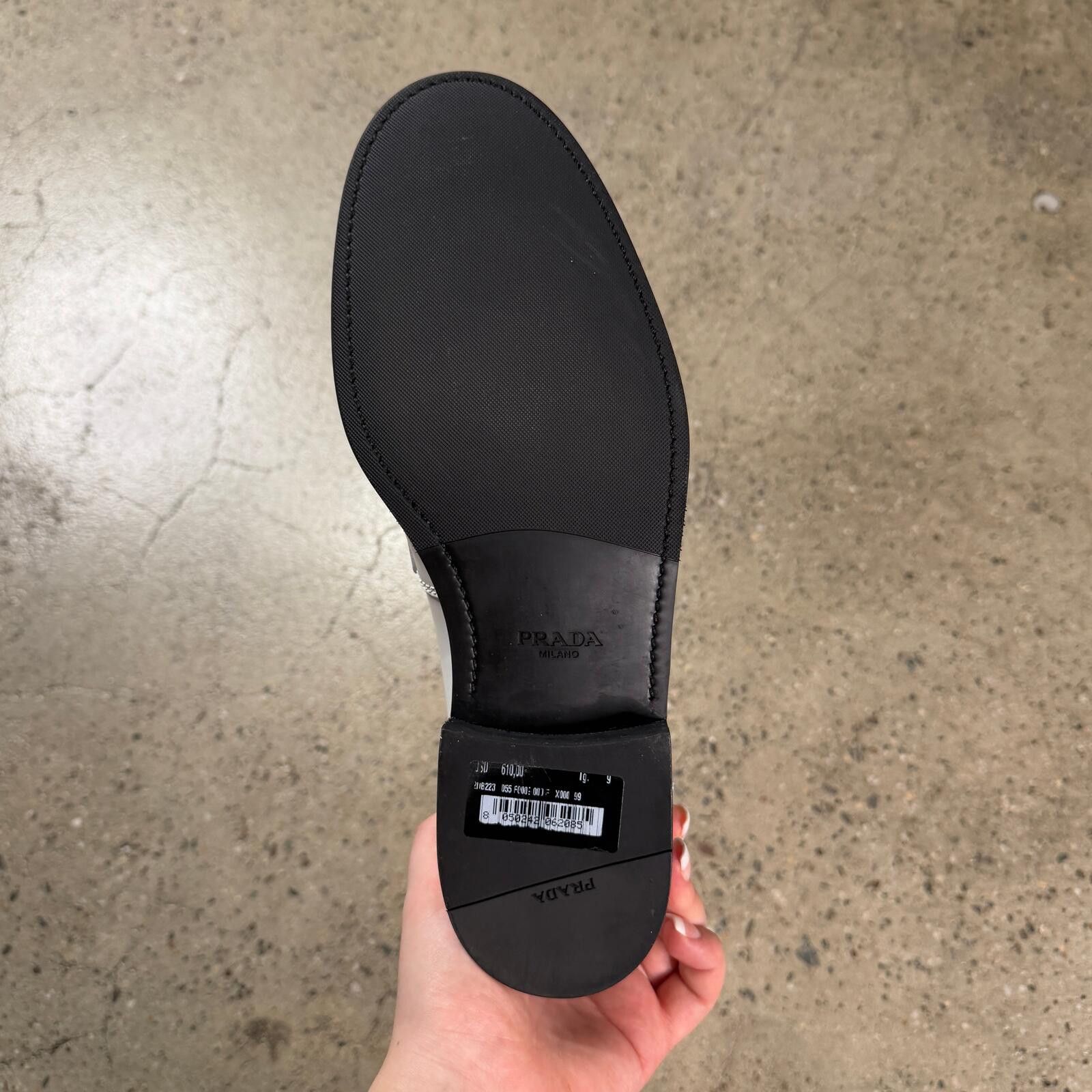 Prada Prada Leather Loafers Size US 9 / EU 42 - 9 Thumbnail
