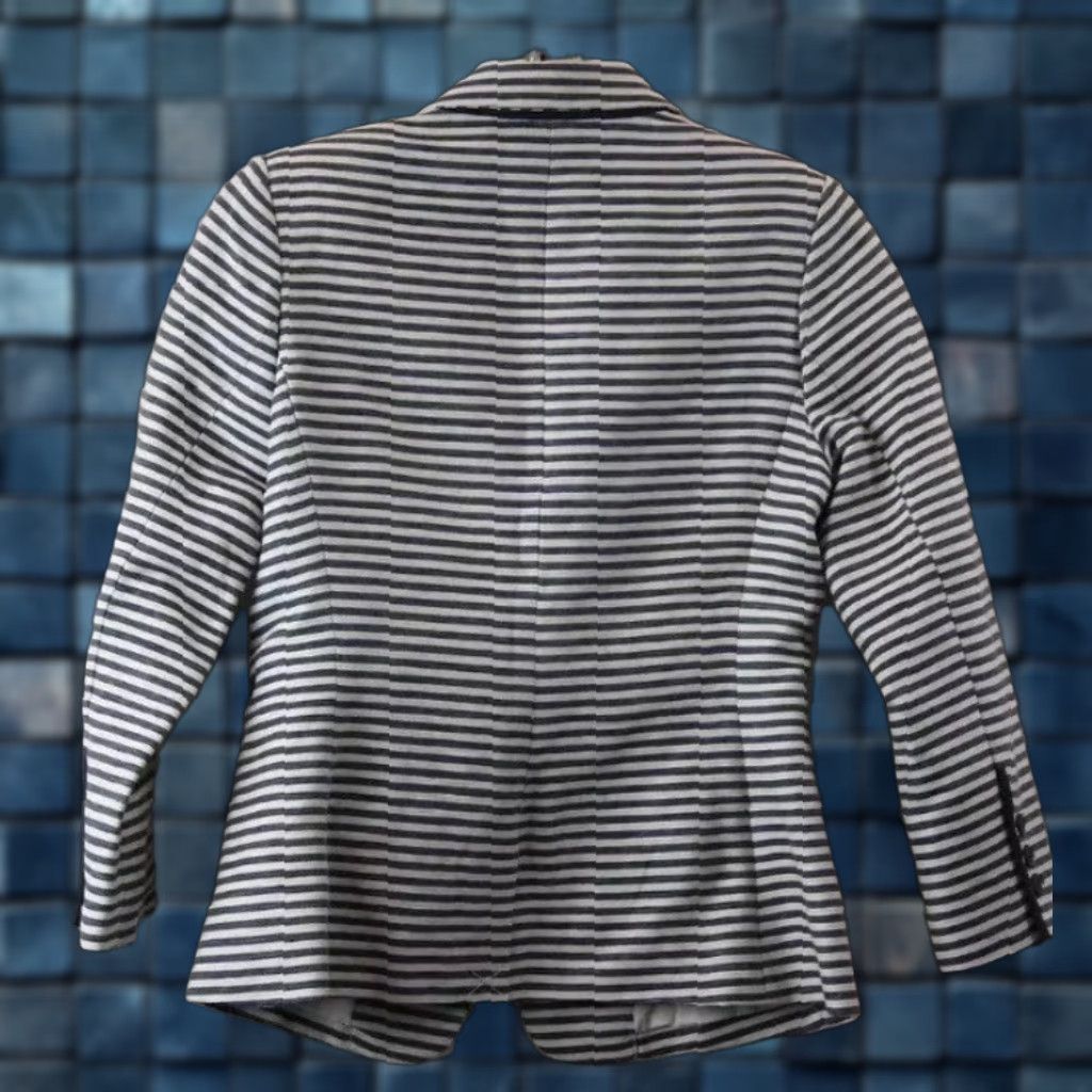 Vintage VINTAGE The Limited Blazer Shirt XS Womens Navy Striped ButtonUp Jacket Size XS / US 0-2 / IT 36-38 - 1 Thumbnail