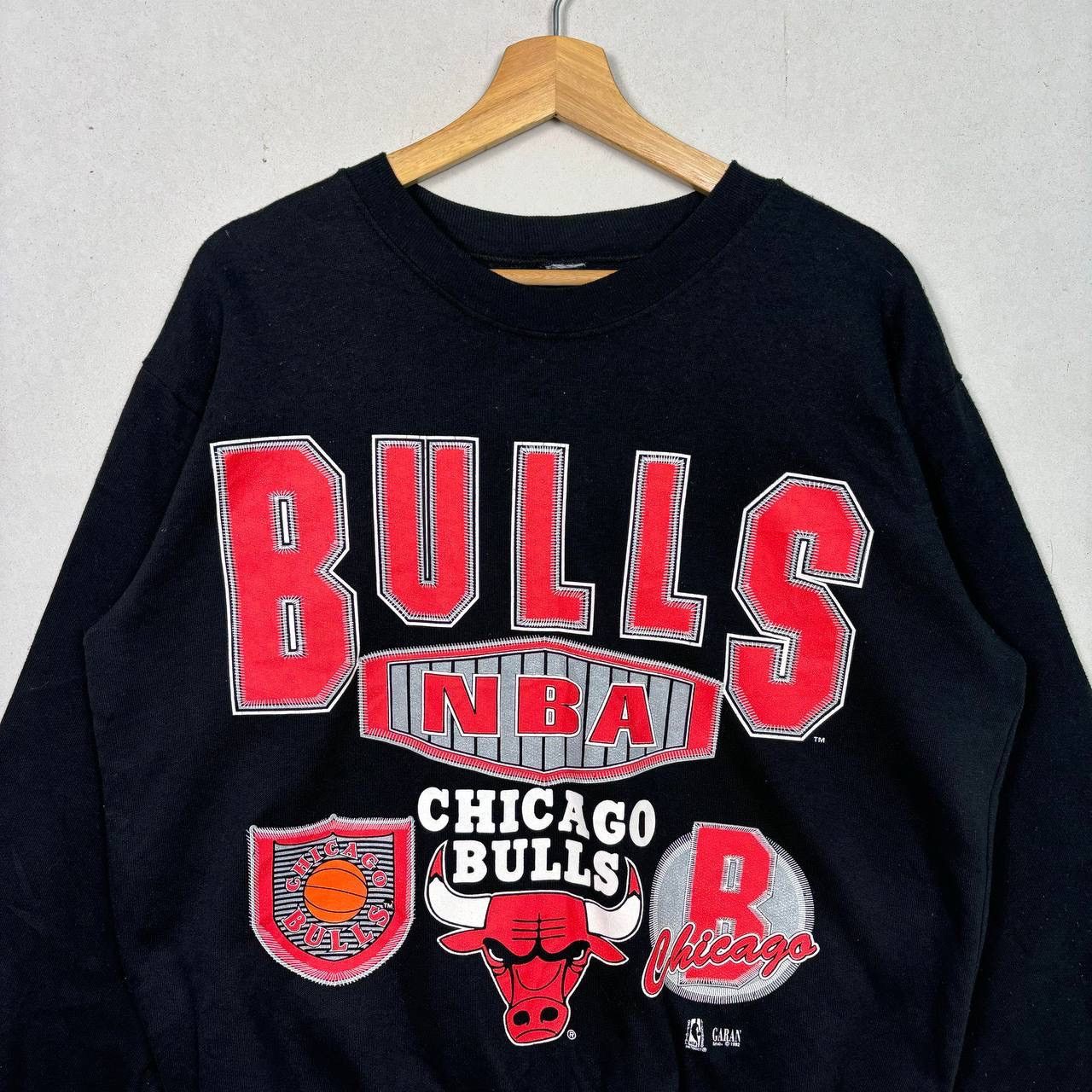 NBA Vintage 92 Chicago Bulls NBA Final Black Crewneck Sweatshirt Size US L / EU 52-54 / 3 - 3 Thumbnail