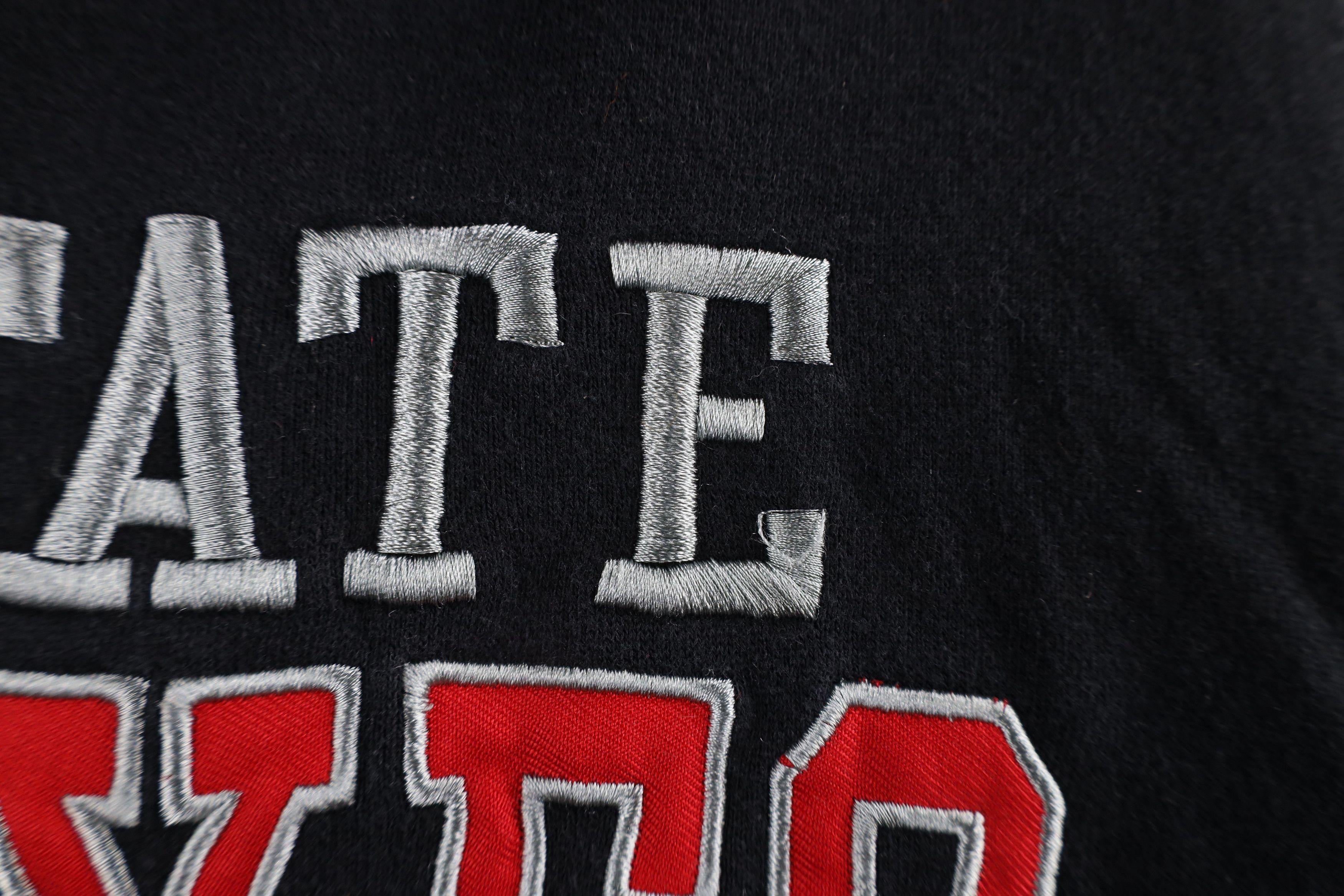 Vintage Vintage Out Ohio State University Hoodie Sweatshirt Black Size US XL / EU 56 / 4 - 6 Thumbnail