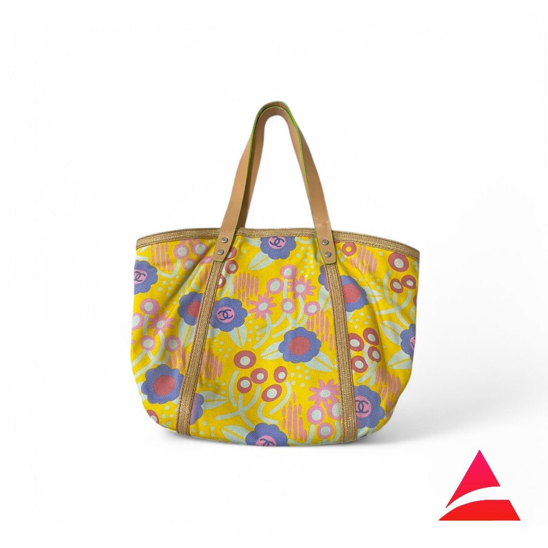 Chanel Chanel - Summer Tote Handbag Flora Yellow Brown Vintage Size ONE SIZE - 1 Thumbnail