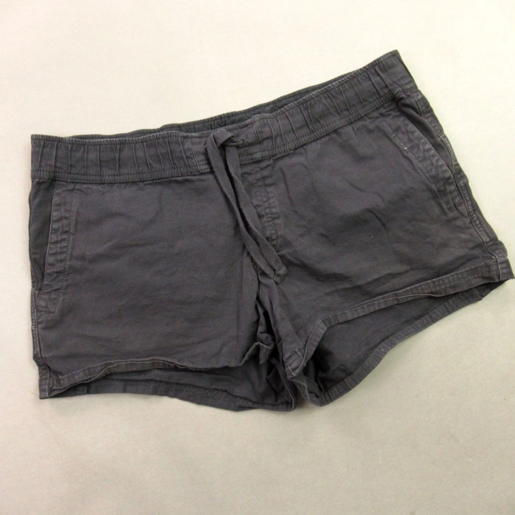 The North Face The North Face Shorts L Regular Lightweight Outdoors Pockets Chino Navy Blue Women Size 36" / US 14 / IT 50 - 2 Thumbnail