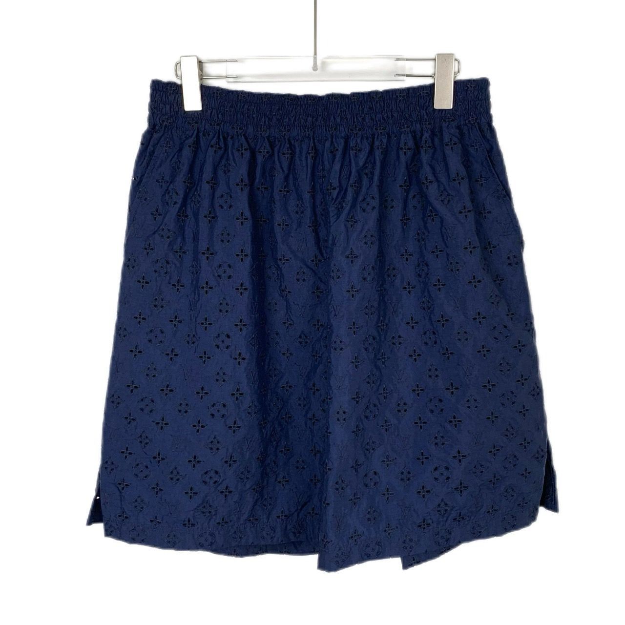 Louis Vuitton Louis Vuitton LV – 2022 Collection – Logo monogram perforate Size 40" / US 18 - 1 Thumbnail