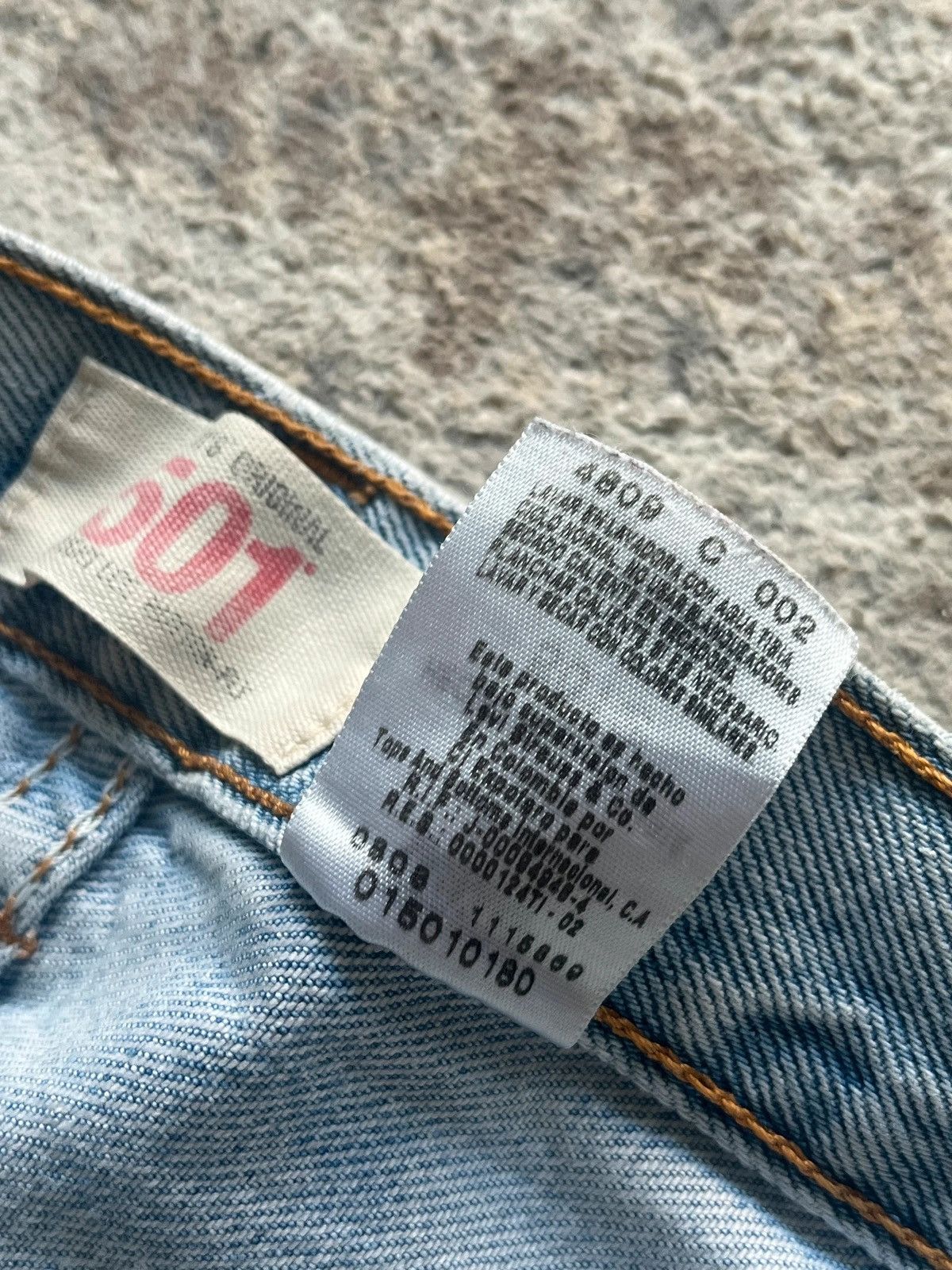 Levi's Levi's 501 Distressed Sz W 28 L 30 2008 Y2K Light Blue Size 28" / US 6 / IT 42 - 10 Thumbnail