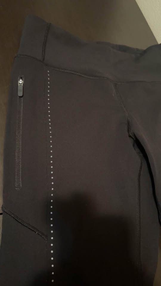 Lululemon Lululemon Women’s Leggings Reflective Dots Size 28" / US 6 / IT 42 - 4 Thumbnail