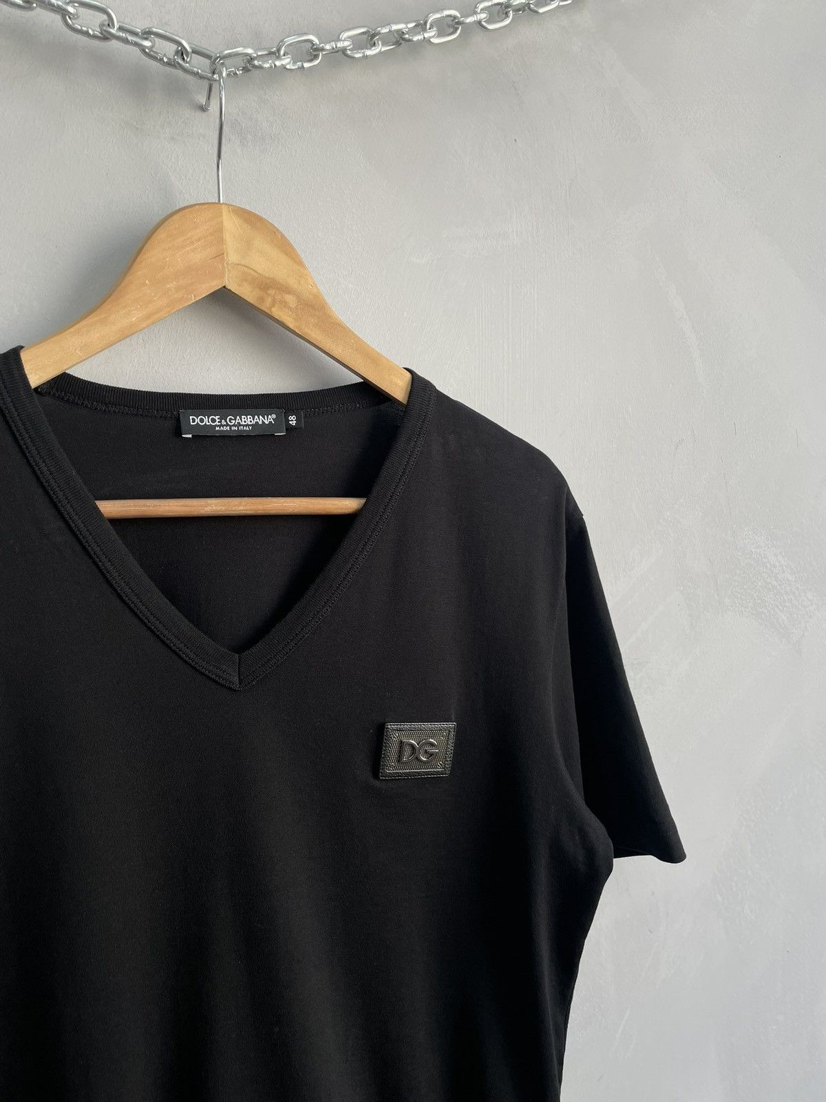 Dolce & Gabbana V-neck hype rare y2k dolce Gabbana t shirt tee Size US M / EU 48-50 / 2 - 2 Thumbnail