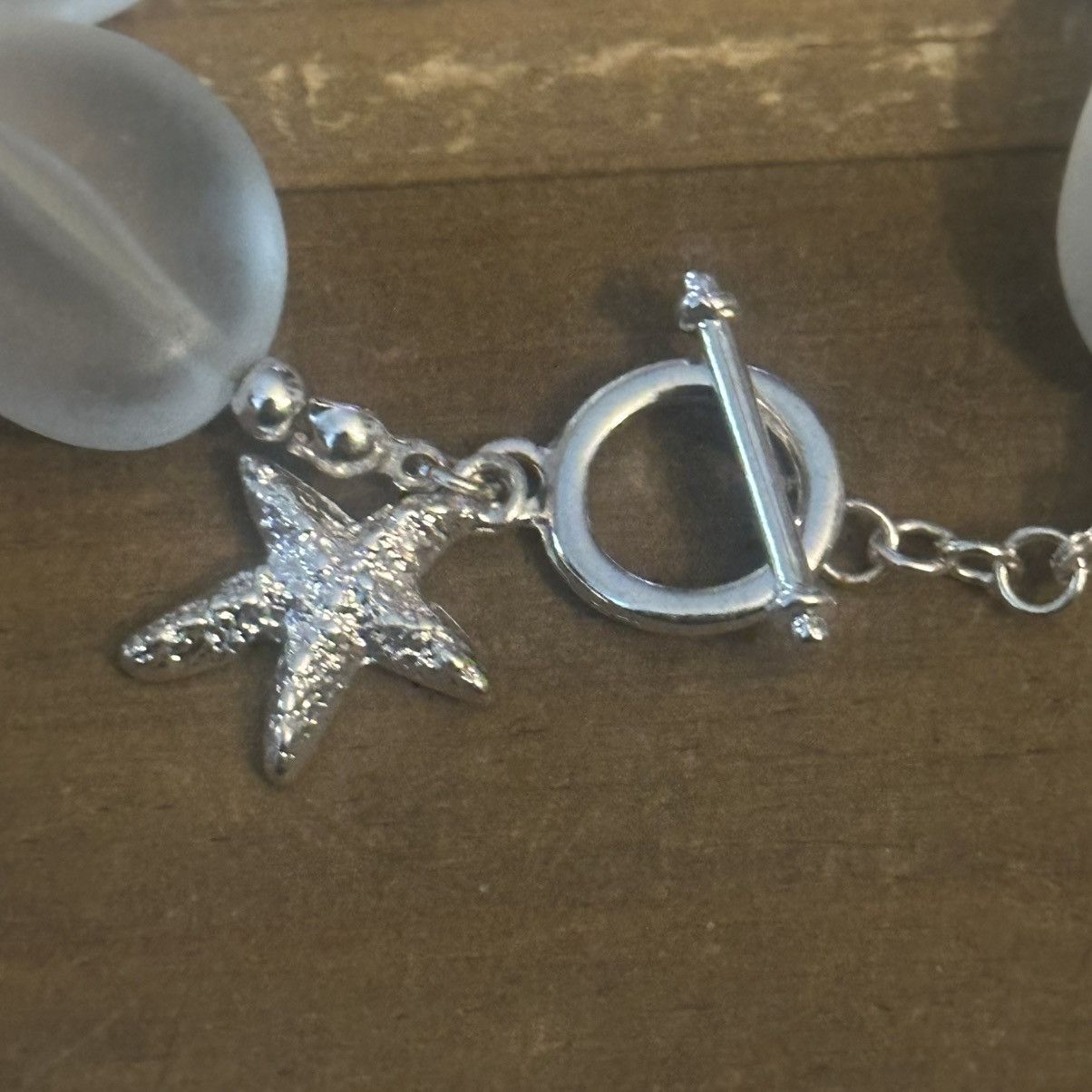Other Chunky frosted light blue starfish charm bead bracelet Size ONE SIZE - 4 Thumbnail
