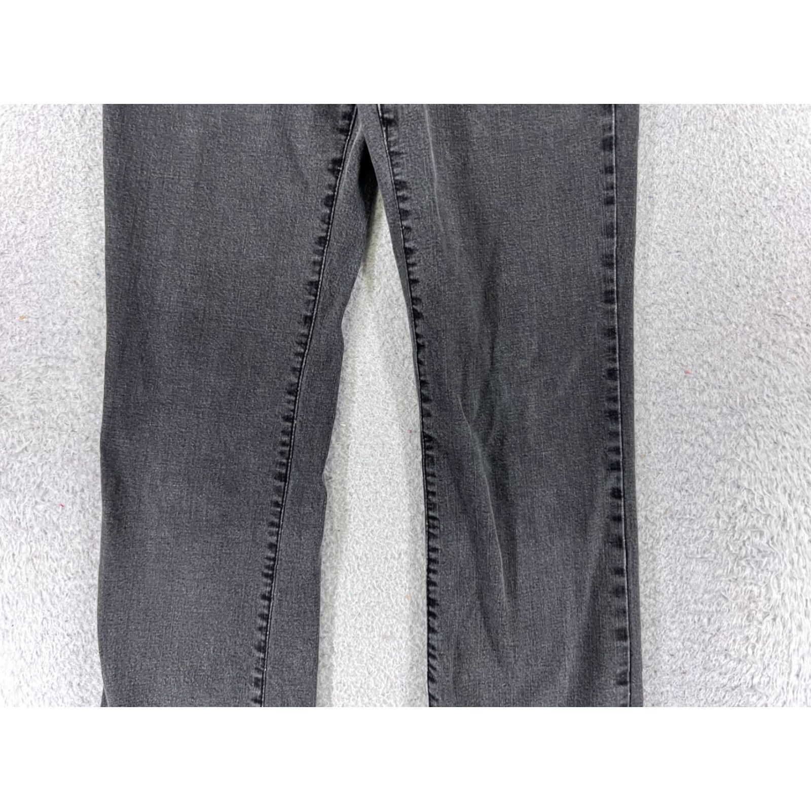 Gloria Vanderbilt Gloria Vanderbilt Jeans Women's 8 Black Denim Straight Leg Mid Rise 26x30 5-Pocket Logo Embroidered Button Comfort Stretch Vintage No Mens Womens Size 30" / US 8 / IT 44 - 3 Thumbnail