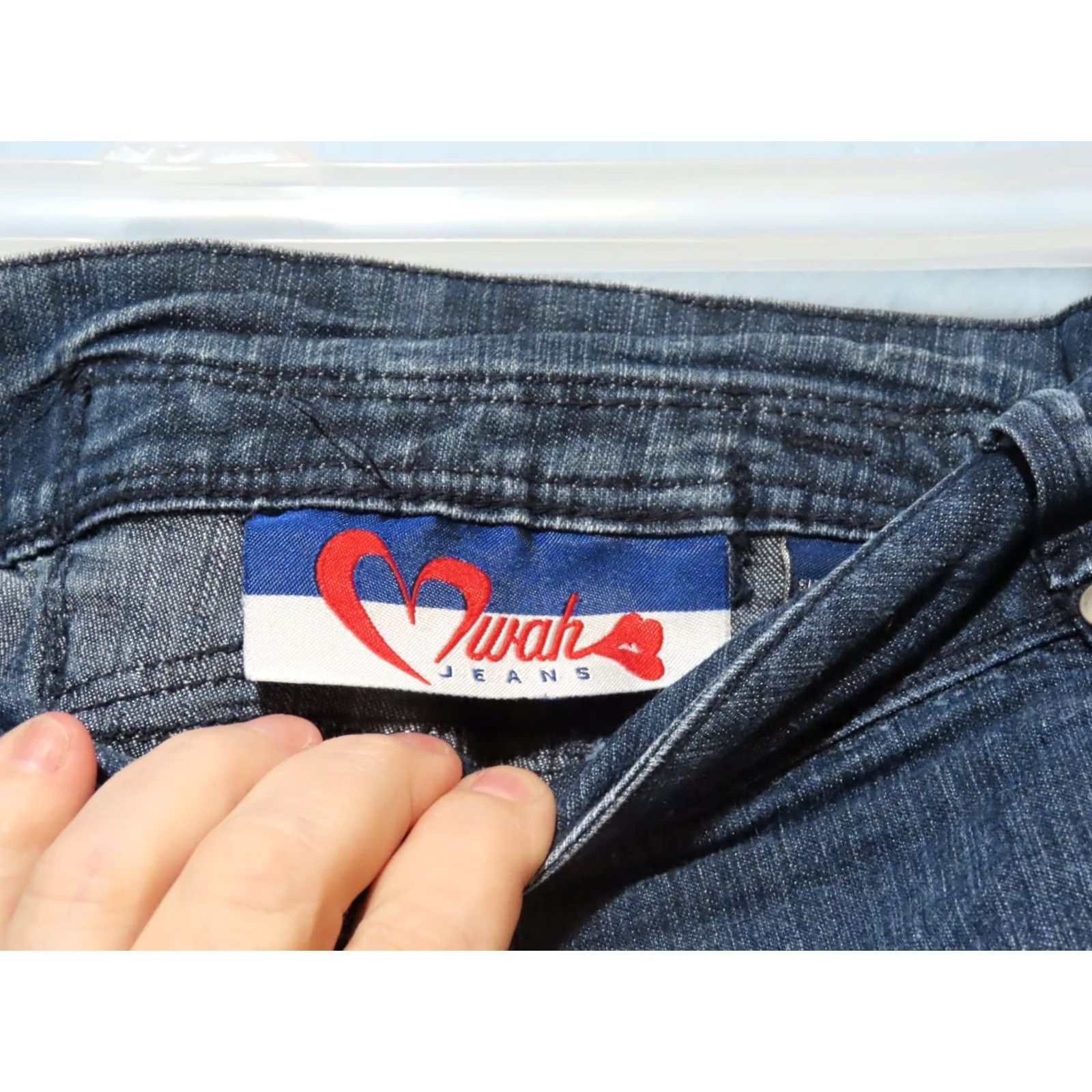 Vintage Wah Jeans Women's Denim Jean Shorts Blue 20 Regular High Rise Zipper Cotton Blend Vintage No Pattern Debut: 0 Size 42" / US 20 - 5 Thumbnail