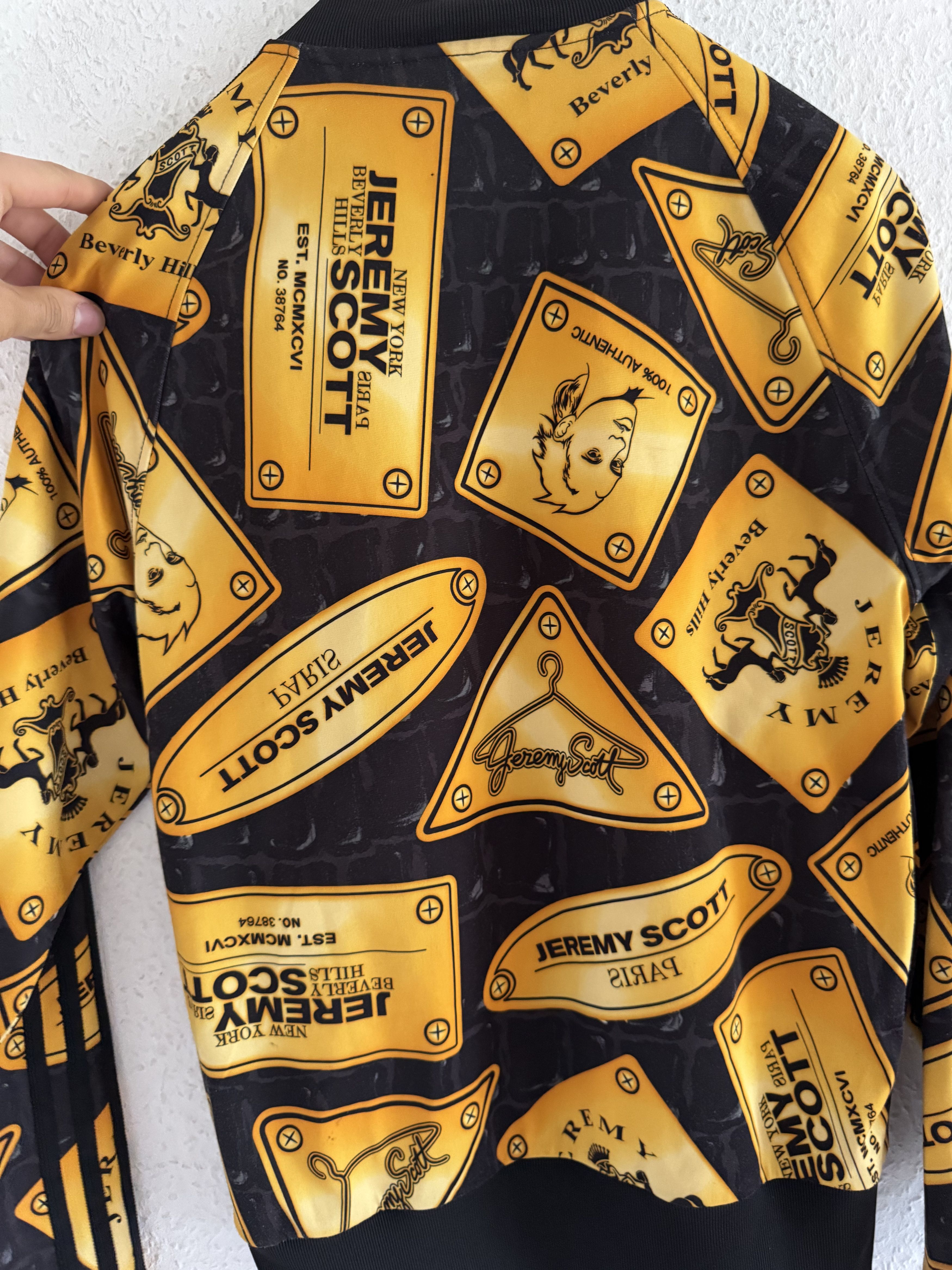 Adidas × Jeremy Scott Gold Plaque Print Track Jacket Size US S / EU 44-46 / 1 - 16 Thumbnail