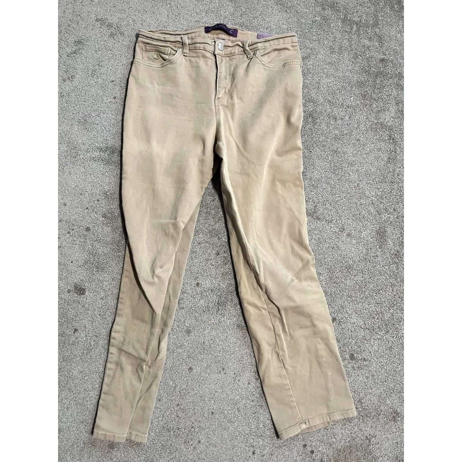 Gloria Vanderbilt Gloria Vanderbilt Jeans Women’s BeIGe Denim Amanda Straight Leg 8 Regular Inseam 29 Denim Gloria Vanderbilt Amanda Womens Jeans Beige 8 Size 30" / US 8 / IT 44 - 2 Thumbnail