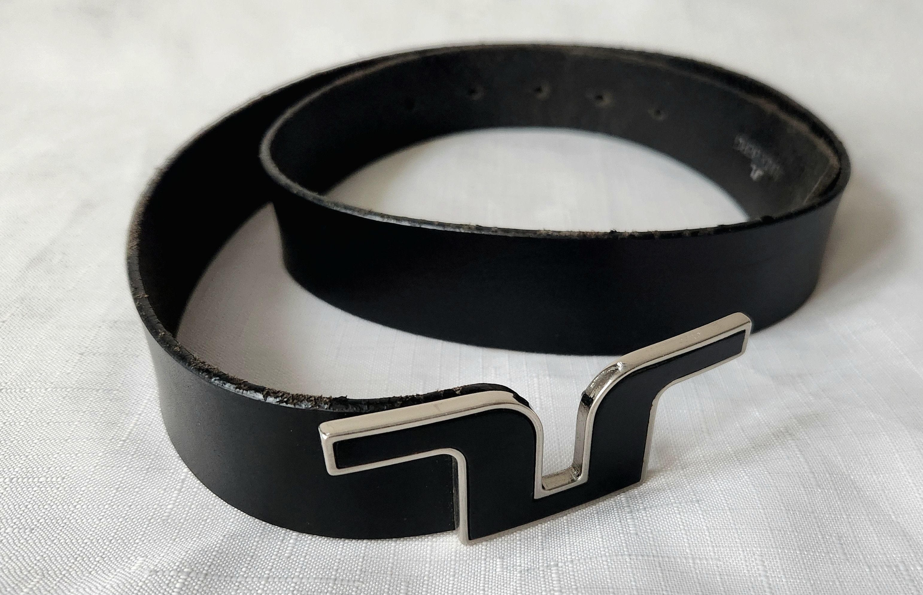 J.Lindeberg J.Lindeberg Bridge belt Leather black with silver SZ 32 Size 32 - 9 Thumbnail