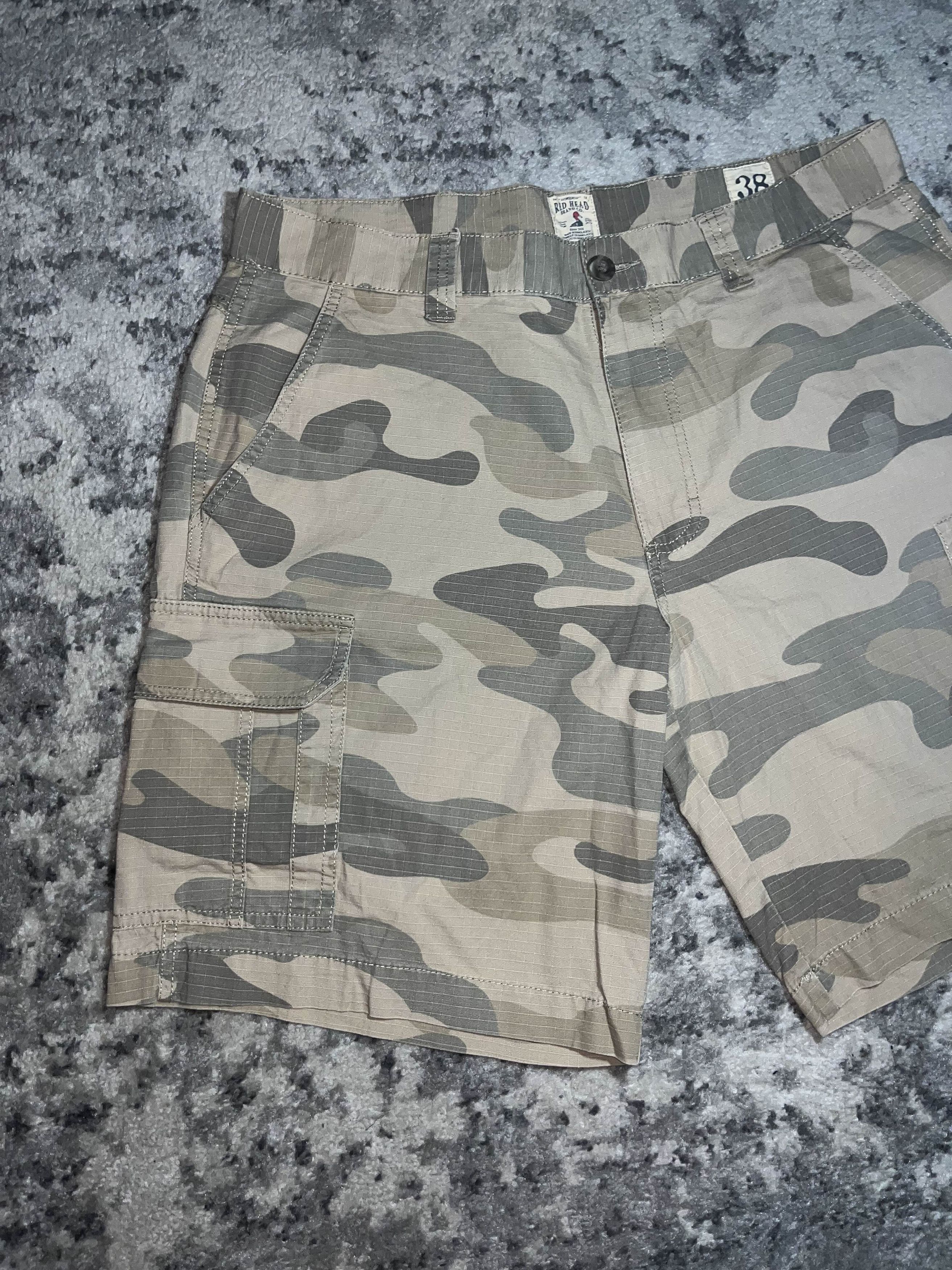 Redhead Vintage Y2K RedHead Baggy Camo Cargo Shorts Size US 38 / EU 54 - 3 Thumbnail