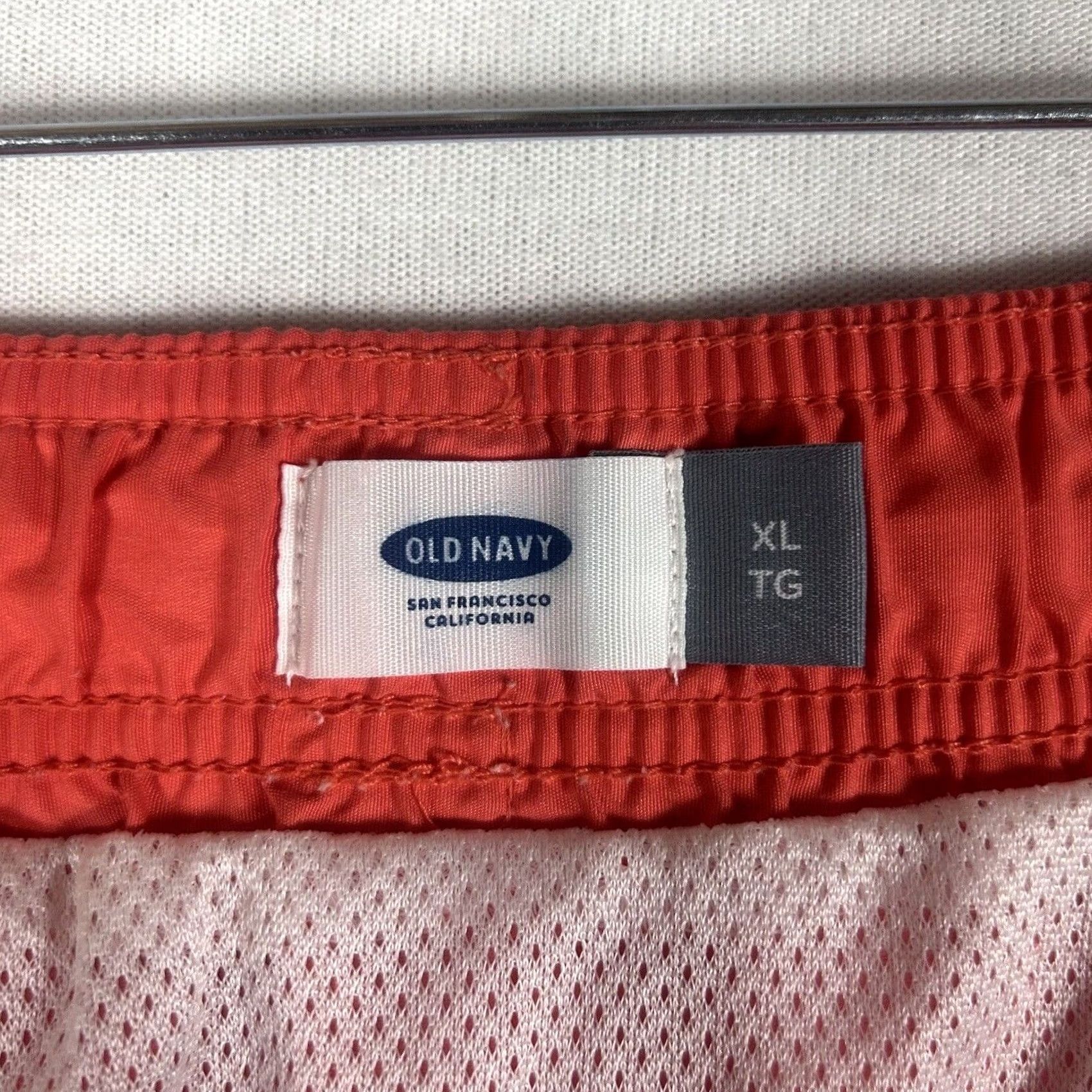 Old Navy Old Navy Swim Trunks Men's XL Orange Lined Polyester Beach Swimming Pool Casual Trunks Mens XL Orange Size US 36 / EU 52 - 2 Thumbnail