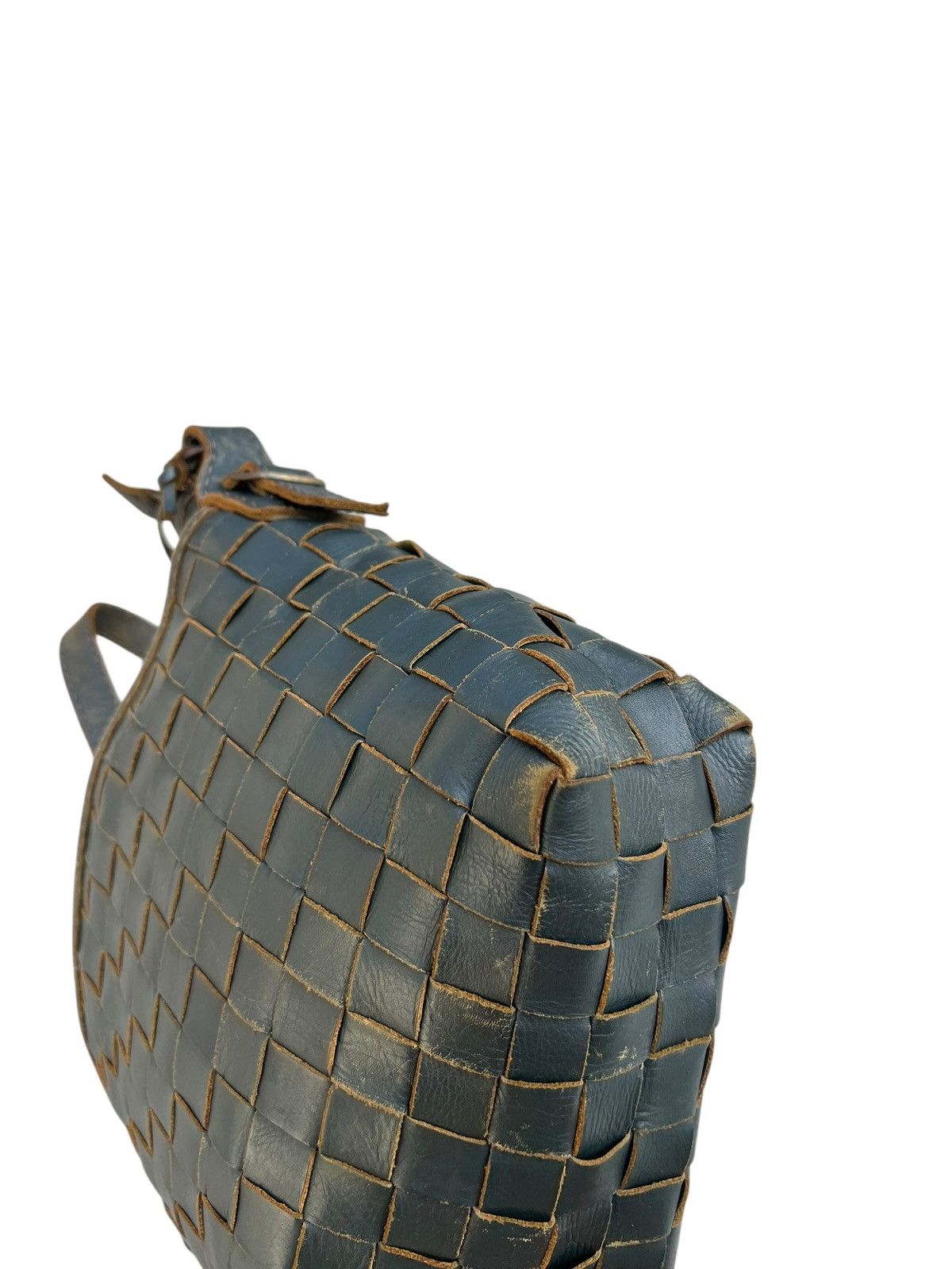 Leather Distressed Patina Intrecciato Leather Bag Zucchero Filato Size ONE SIZE - 18 Thumbnail
