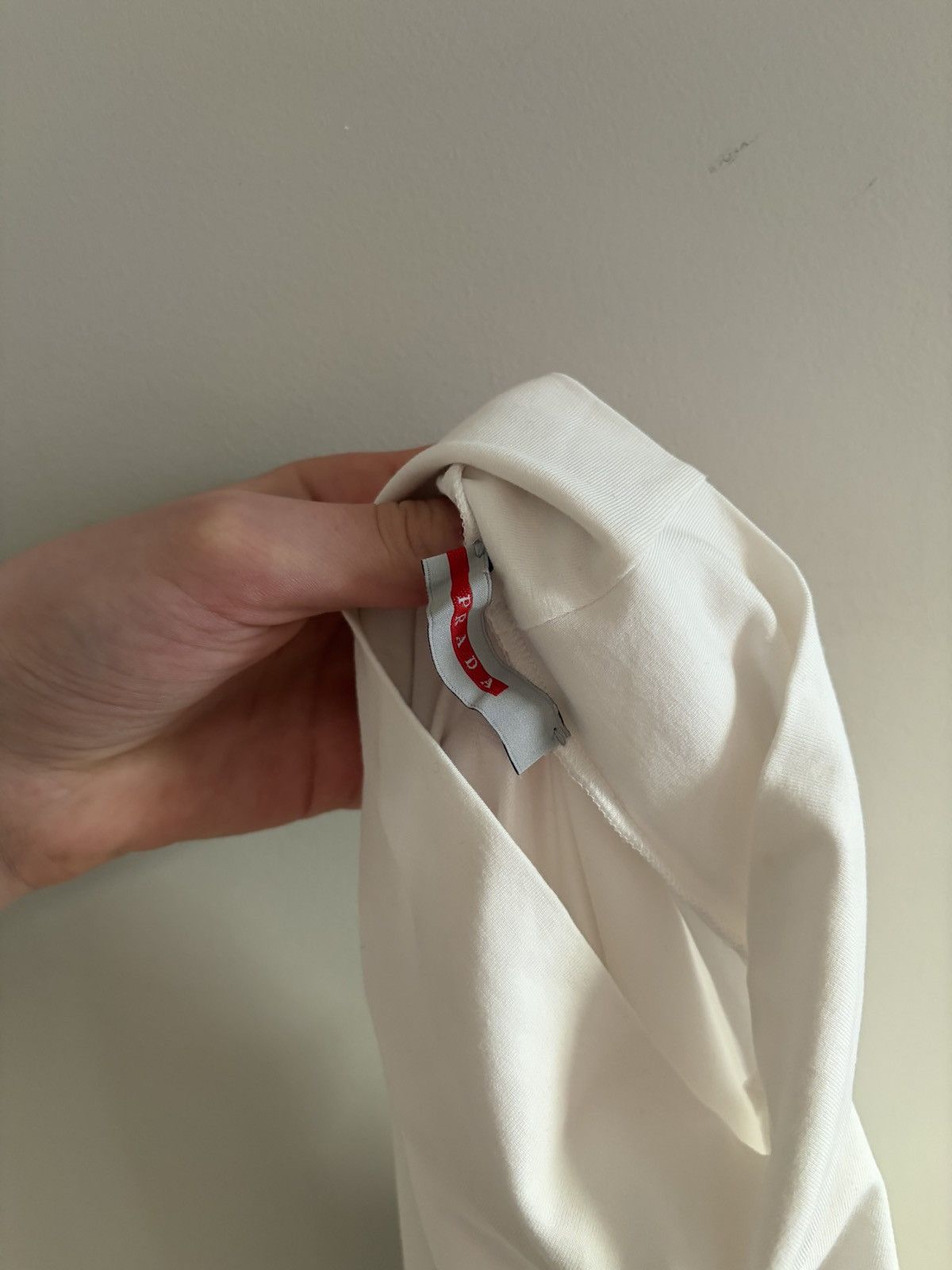 Prada Prada Red Tab White Mock Neck Zip Pocket Longsleeve Size M / US 6-8 / IT 42-44 - 11 Thumbnail