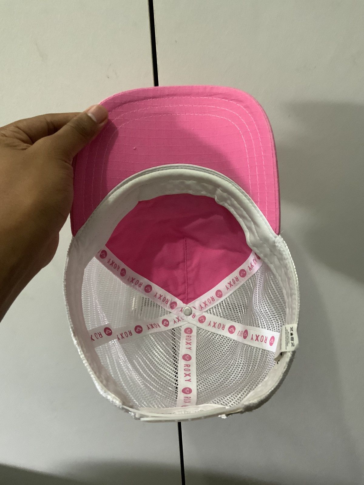 Japanese Brand Roxy Surf Dept Fade Trucker Hat Cap Size ONE SIZE - 8 Thumbnail