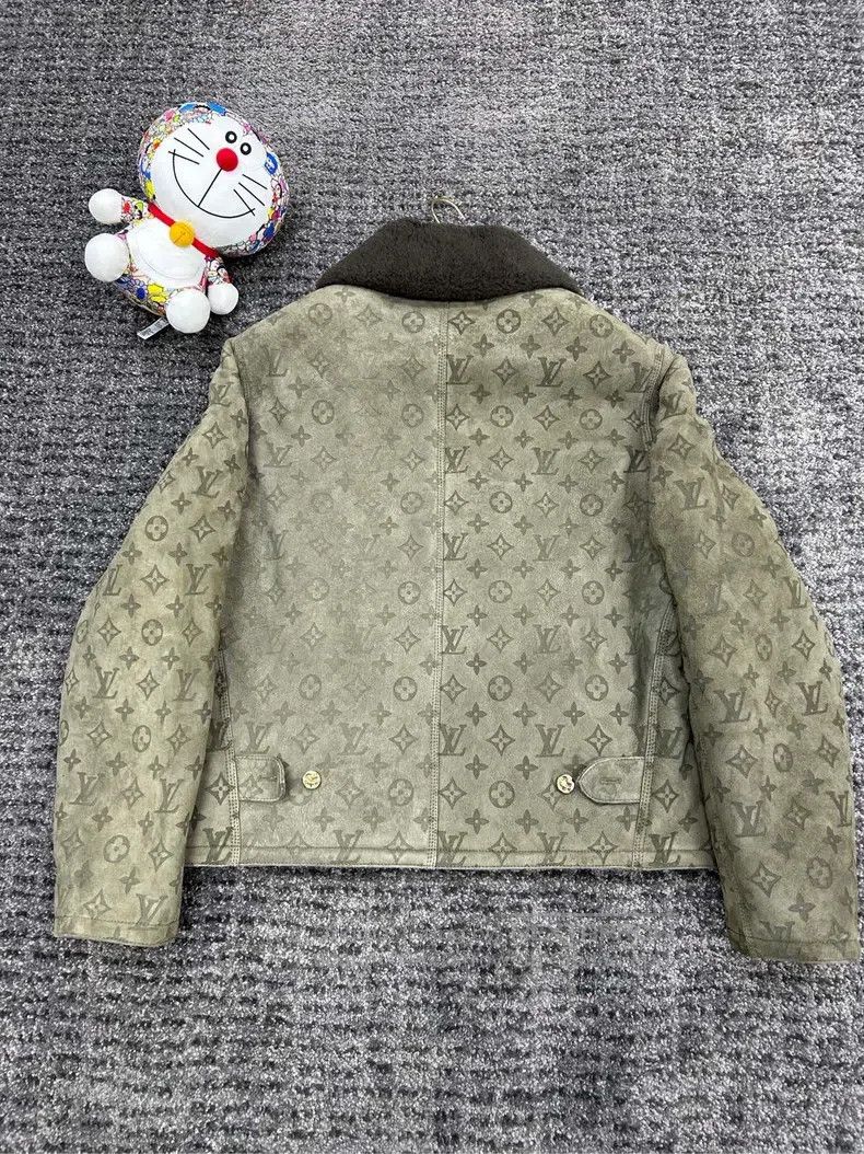 Louis Vuitton Louis Vuitton Lambswool full-print brown suede presbyopic Size US L / EU 52-54 / 3 - 2 Thumbnail