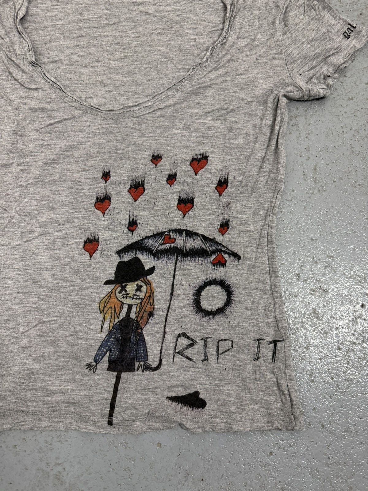 John Galliano Vintage John Galliano Rip It Light Tee Size S / US 4 / IT 40 - 2 Thumbnail