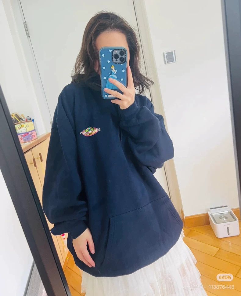 Balenciaga Balenciaga Eiffel Tower Logo Sweatshirt Size US M / EU 48-50 / 2 - 8 Thumbnail