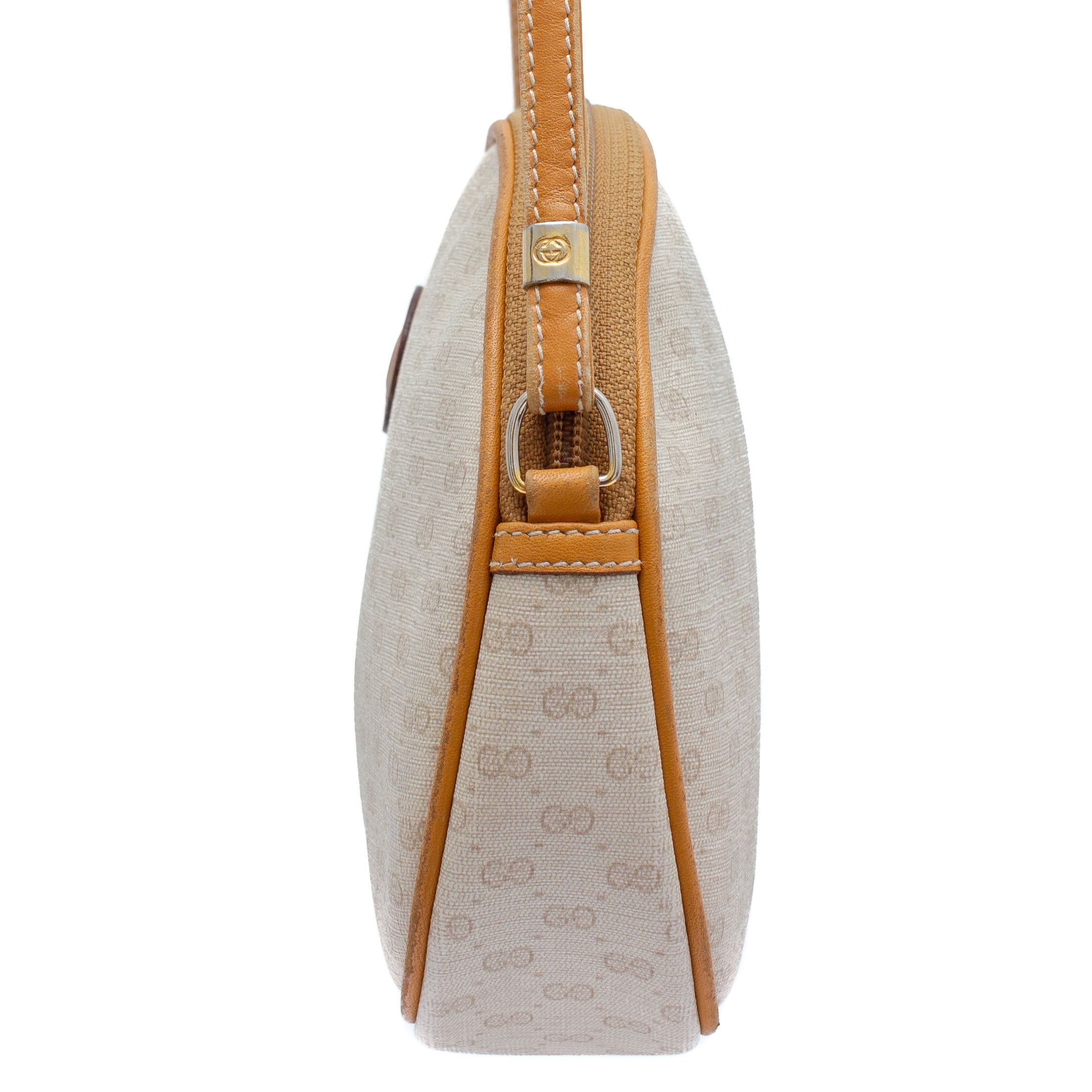 Gucci × Vintage GUCCI Vintage Shoulder/Crosbody Bag Beige Monogram Size ONE SIZE - 3 Thumbnail