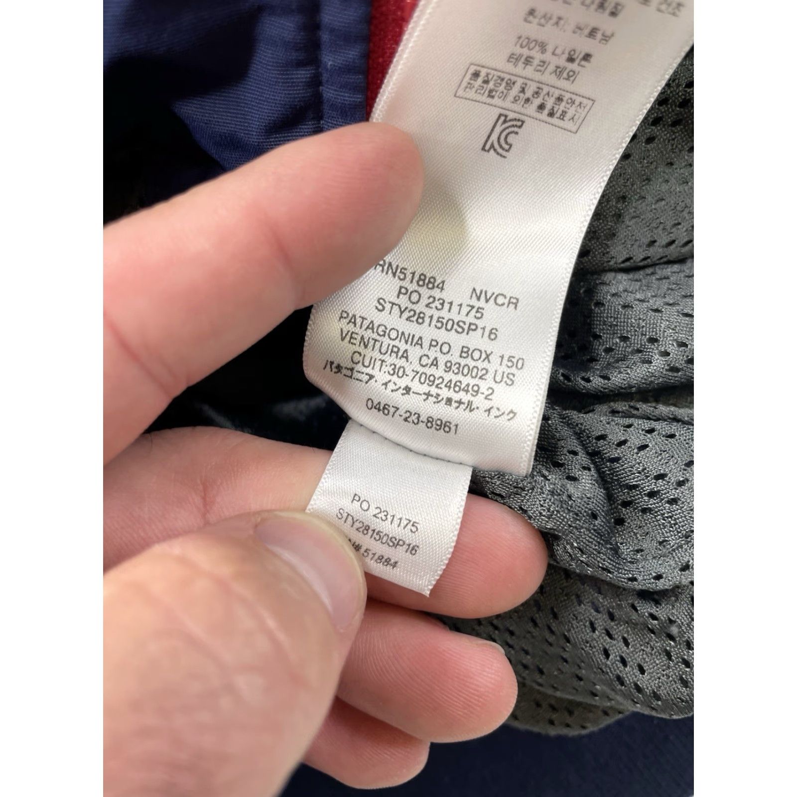 Patagonia Patagonia Jacket Men's S Blue Windbreaker Full Zip Bomber 28151 Outdoor Hiking Windbreaker Nylon Regular Mens Real 28150 28151 Size US S / EU 44-46 / 1 - 5 Thumbnail