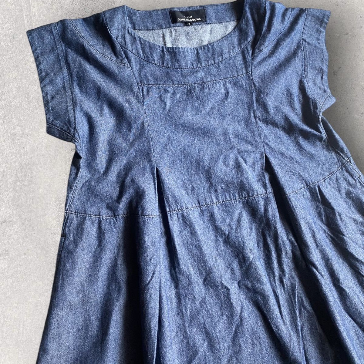 Comme des Garcons × Tricot Comme des Garcons Tricot Blue Chambray Oversized Dress Size S / US 4 / IT 40 - 1 Thumbnail