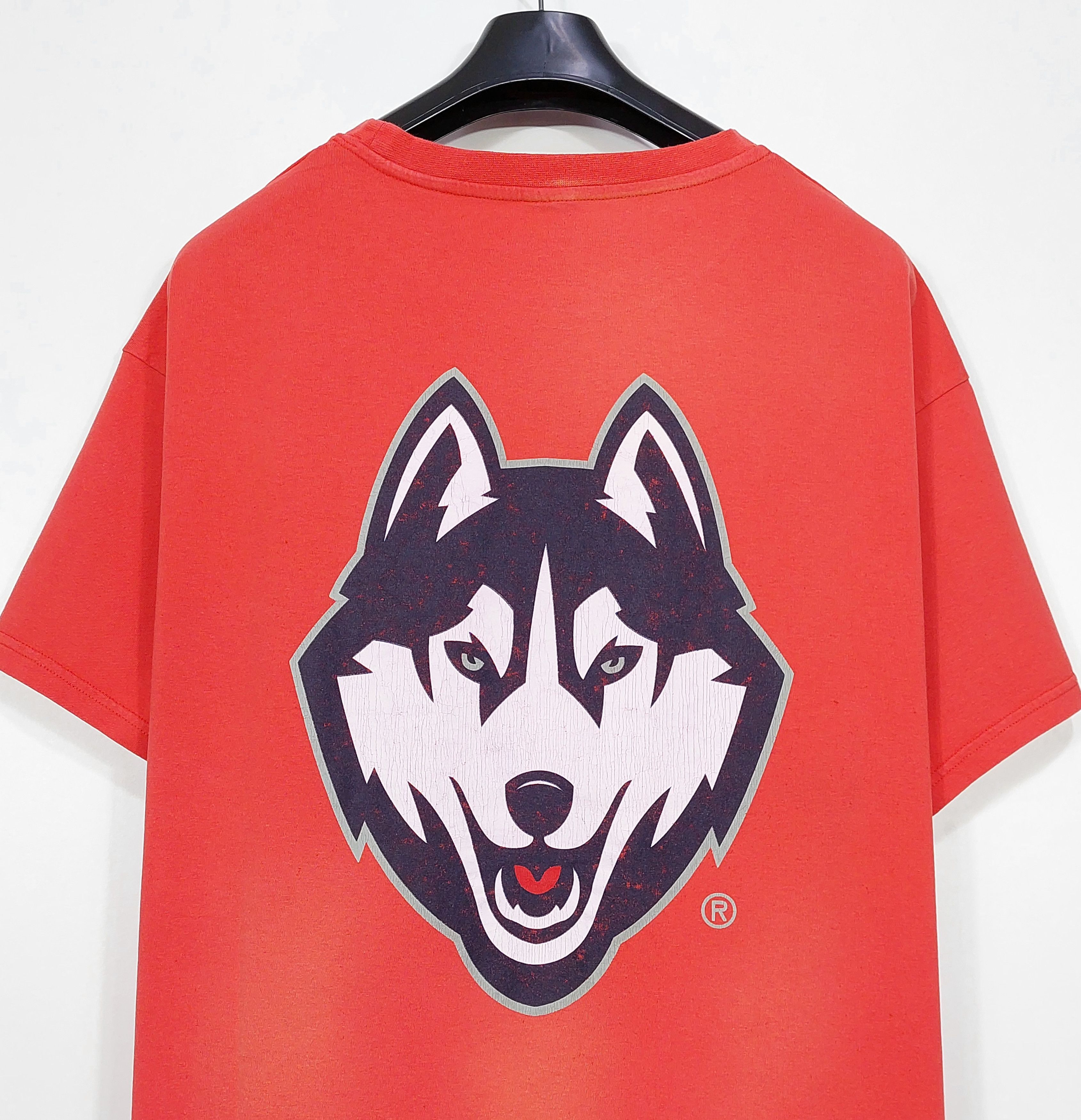 Eric Emanuel EE college UCONN tshirt - washed red XL Size US XL / EU 56 / 4 - 7 Thumbnail