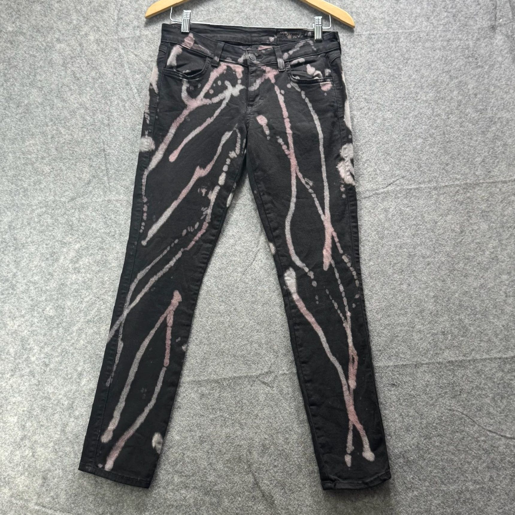 Vintage Siwy Jeans Womens 27 Black Hannah Graffiti Skinny Low Rise Stretch Denim USA Size 27" / US 4 / IT 40 - 2 Thumbnail