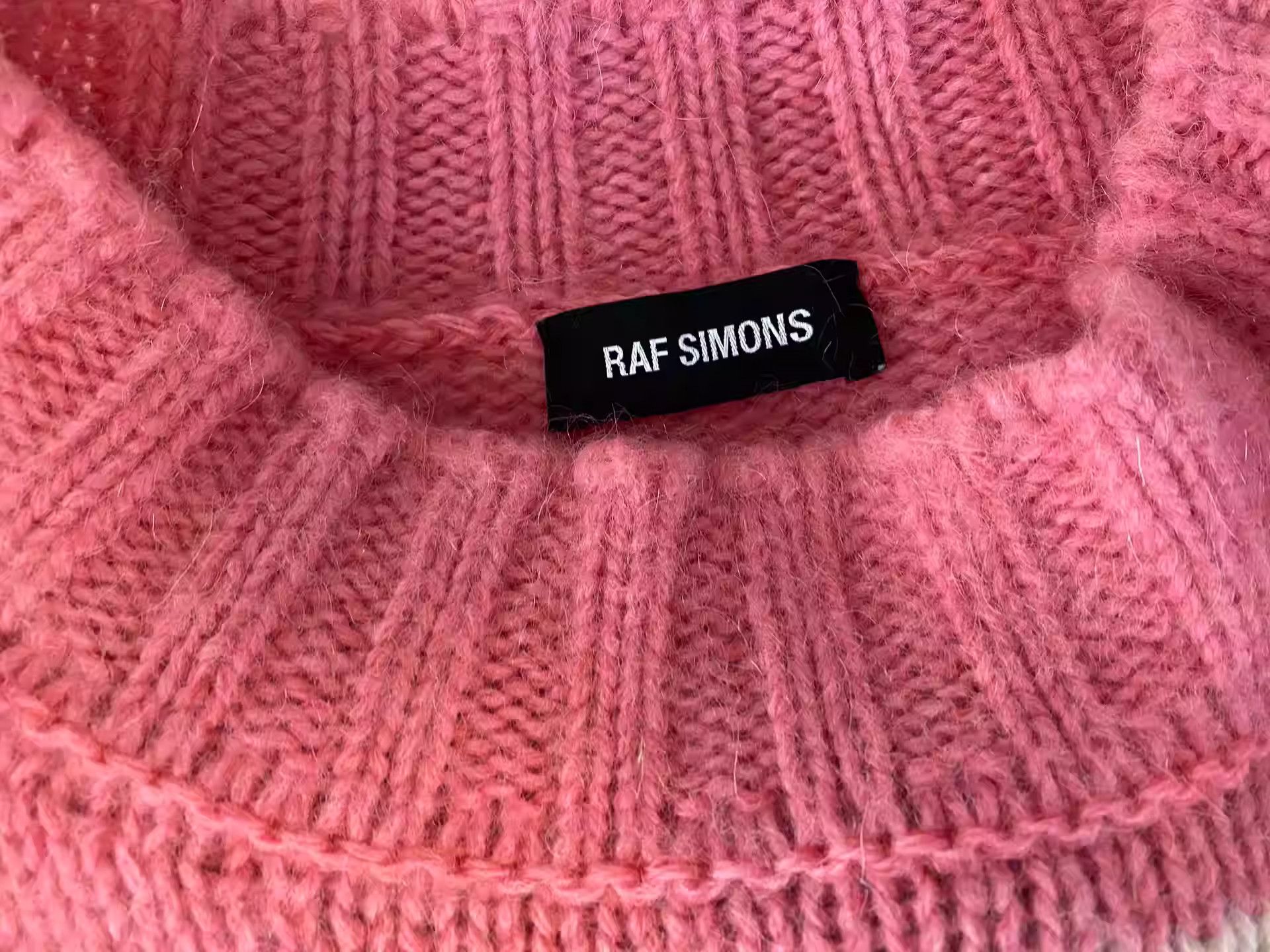 Raf Simons RafSimons aw21 pink and milk colorblocked silhouette sweater Size US S / EU 44-46 / 1 - 3 Thumbnail