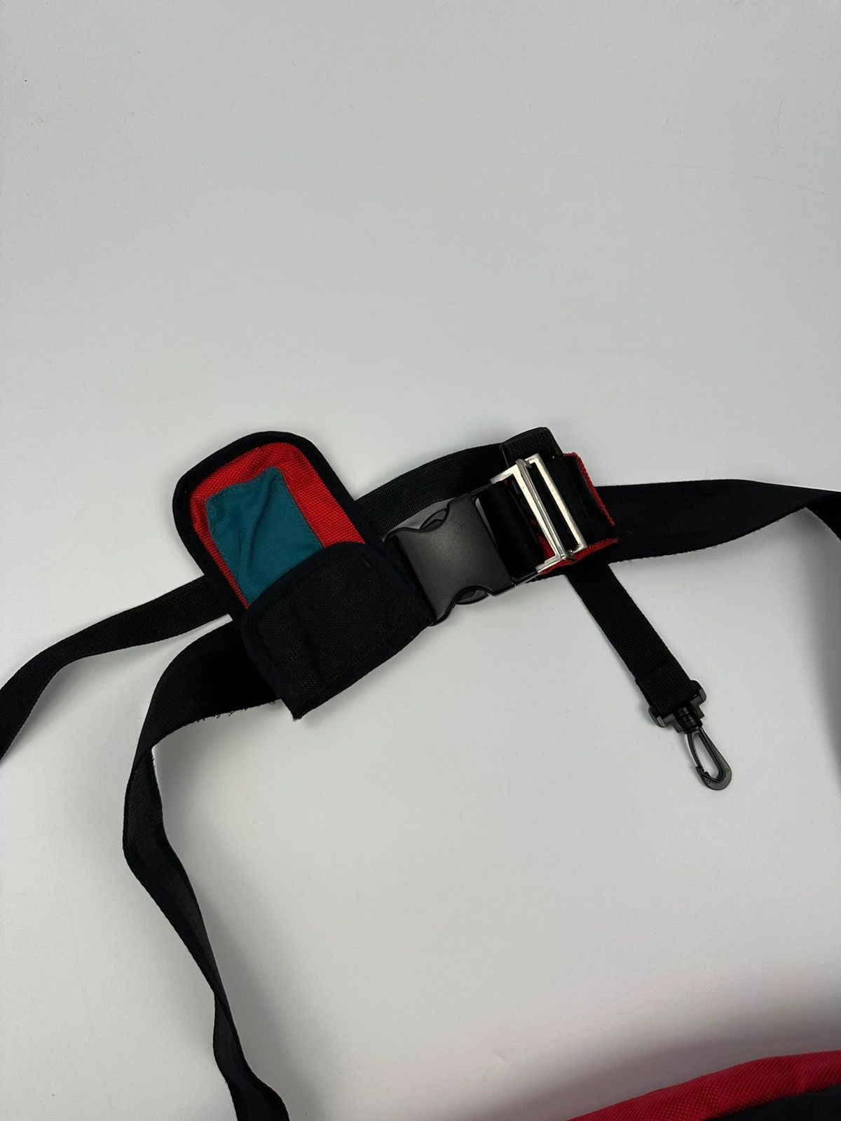 Marithe + Francois Girbaud Marithé + François Girbaud Red & Black Messenger Bag Size ONE SIZE - 15 Thumbnail