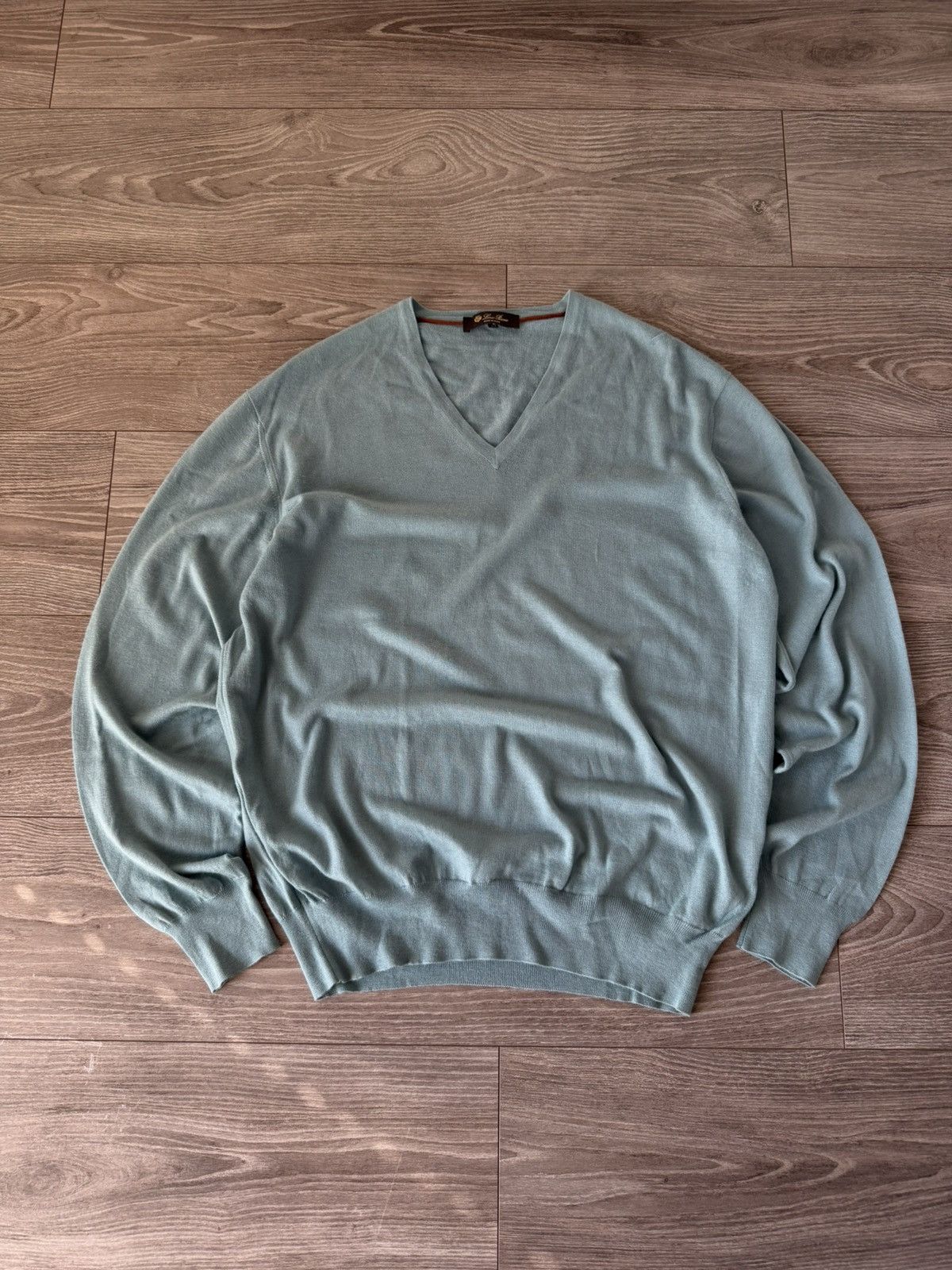 Loro Piana Rare Loro Piana 100% Cashmere Made in Italy V Neck Sweater Size US L / EU 52-54 / 3 - 1 Thumbnail