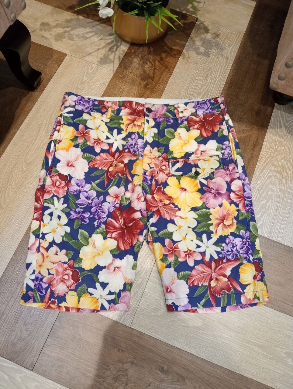 Engineered Garments ENGINEERED GARMENTS NEW YORK FLORAL SHORTPANTS Size US 34 / EU 50 - 1 Thumbnail