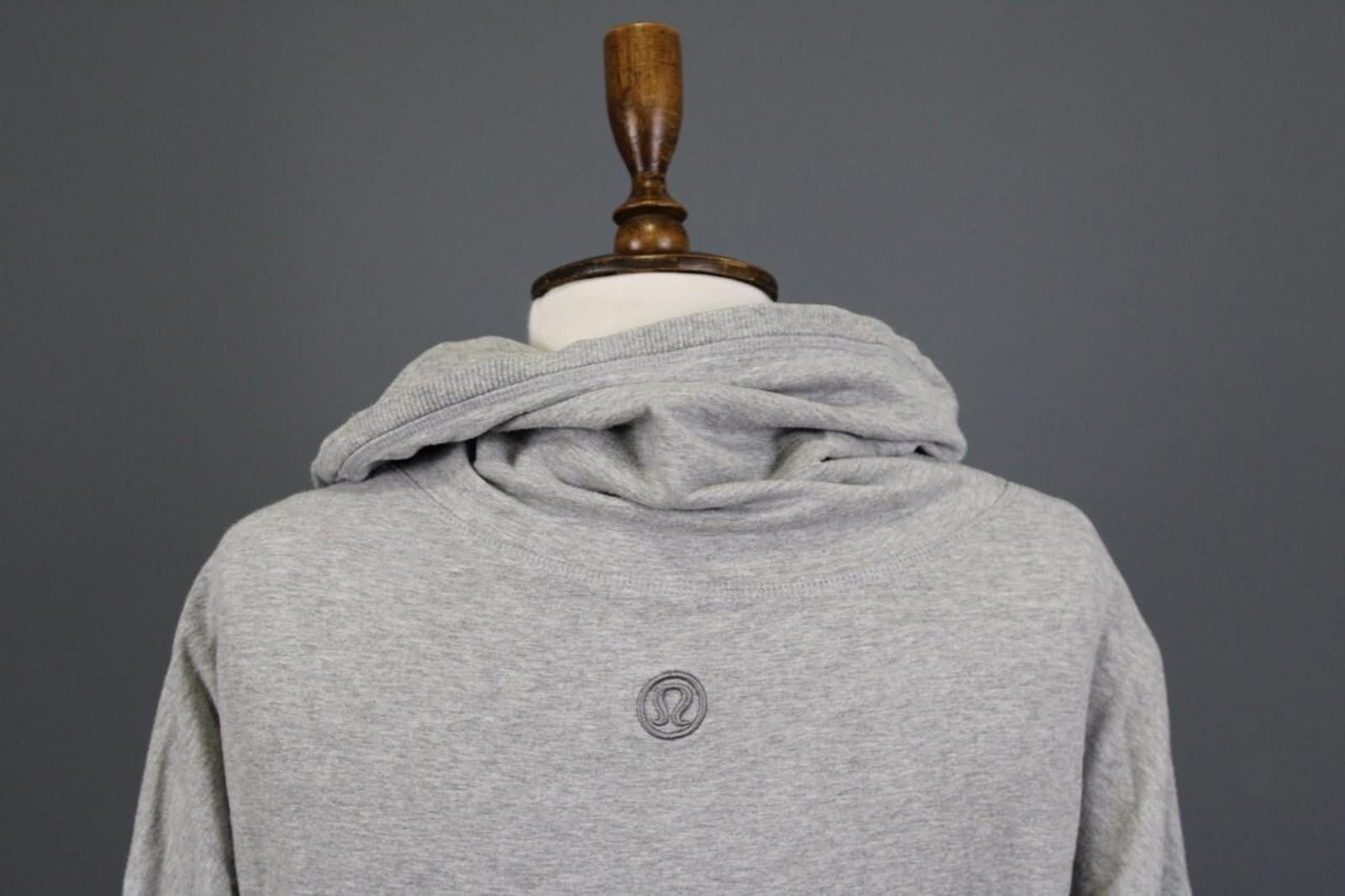 Lululemon Lululemon Grey Cowl Neck Lagenlook Knit Pullover Sweater Size M / US 6-8 / IT 42-44 - 9 Thumbnail
