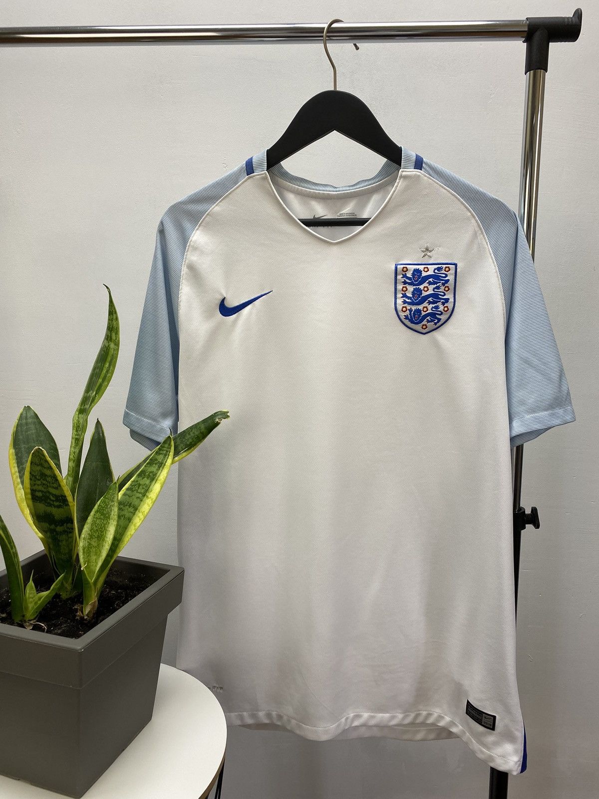 Nike × Vintage Vintage England 2016 Nike Soccer Jersey y2k blokcore Size US XL / EU 56 / 4 - 1 Thumbnail